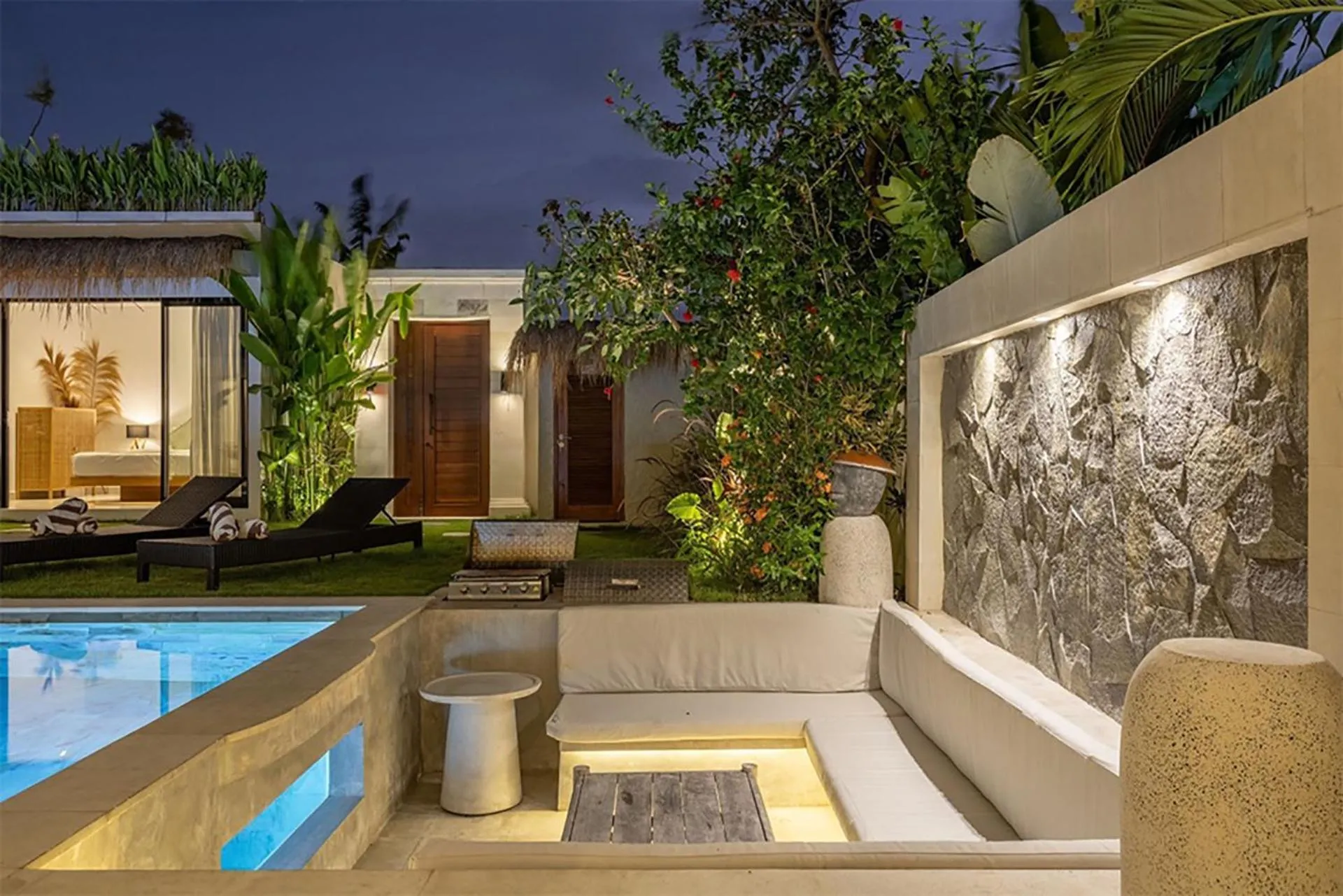 Seating area in Villa Mahoni by Optimum Bali Villas