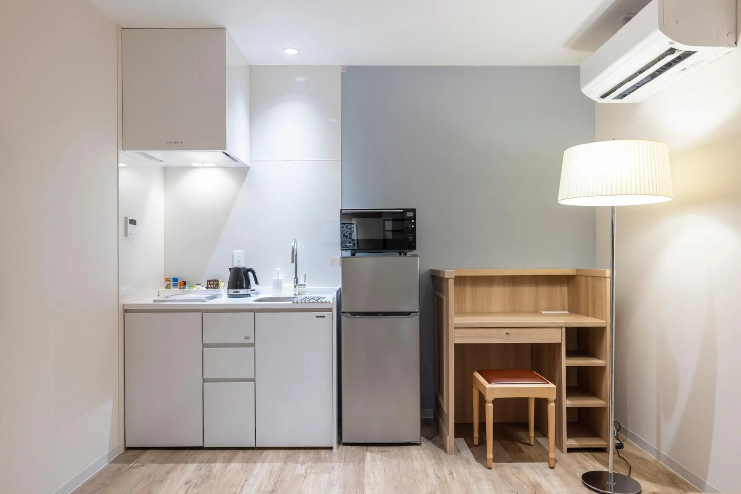 Kitchen or kitchenette in ALPHABED Inn Naha Kokusai Street West