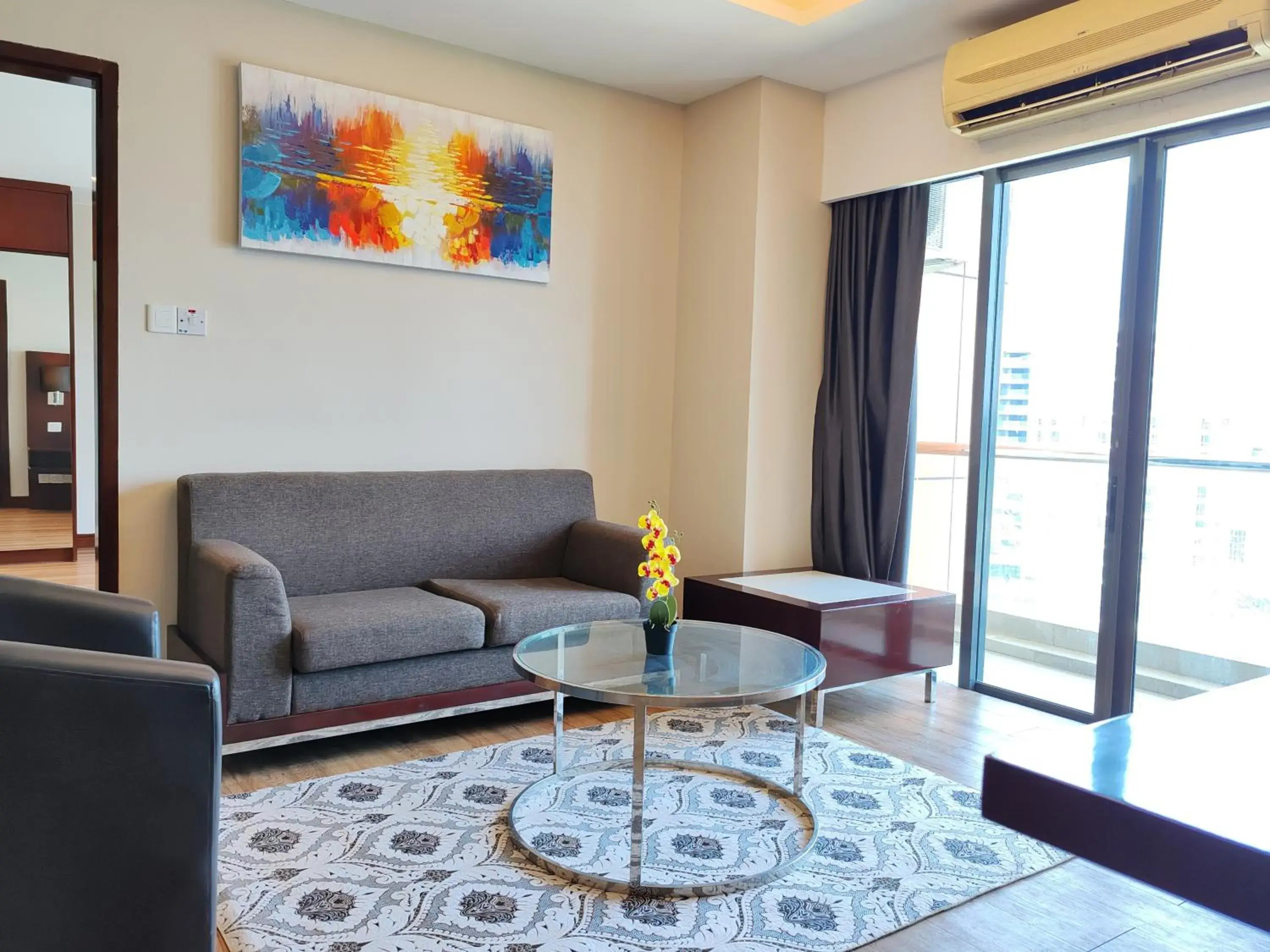 Apartment with Balcony in Greenage MingSuite 明绿时代套房 Kota Kinabalu 亚庇市中心 Apartment with Balcony in Greenage MingSuite 明绿时代套房 Kota Kinabalu 亚庇市中心