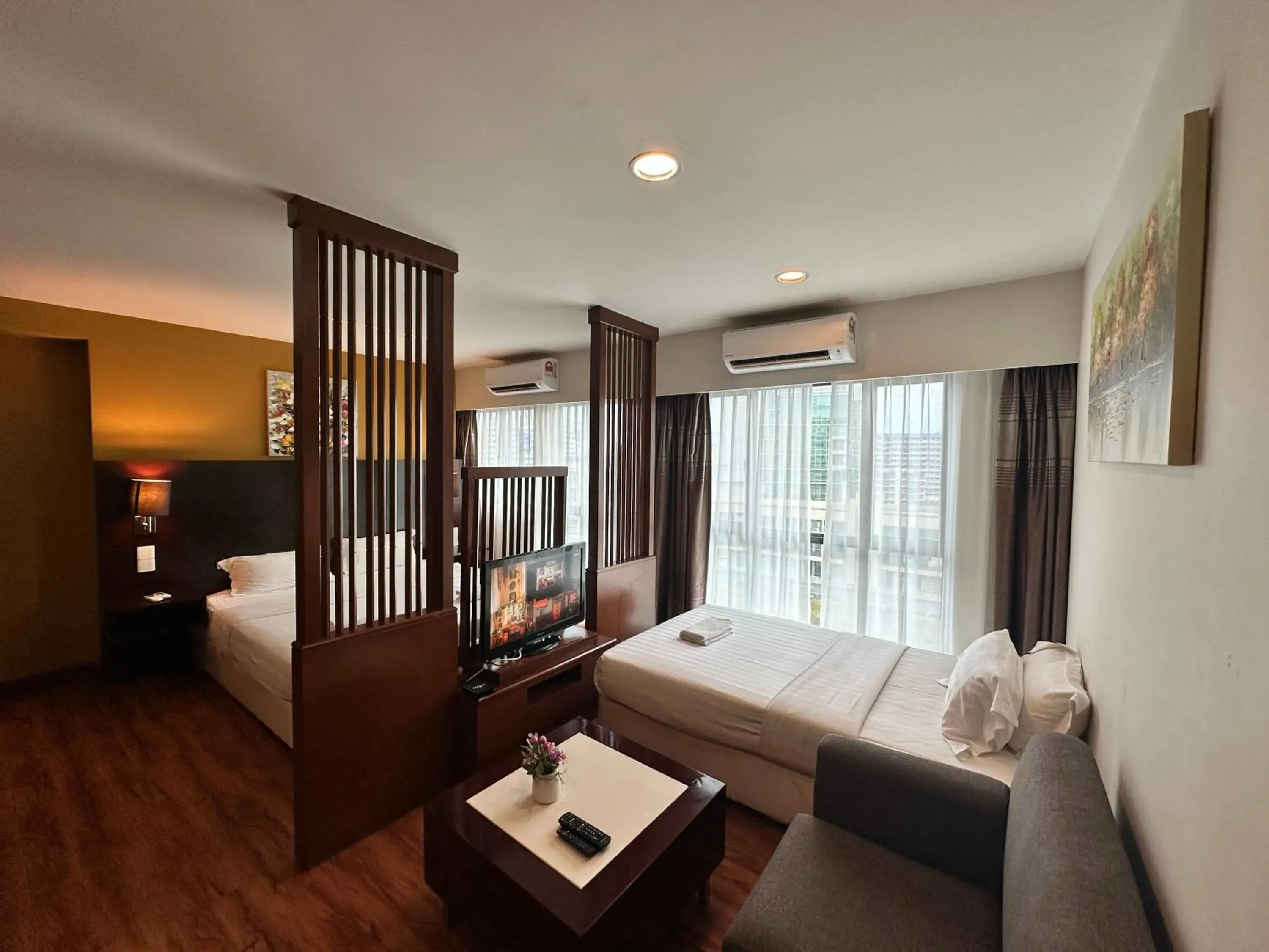 View (from property/room), Bed in Greenage MingSuite 明绿时代套房 Kota Kinabalu 亚庇市中心 View (from property/room), Bed in Greenage MingSuite 明绿时代套房 Kota Kinabalu 亚庇市中心