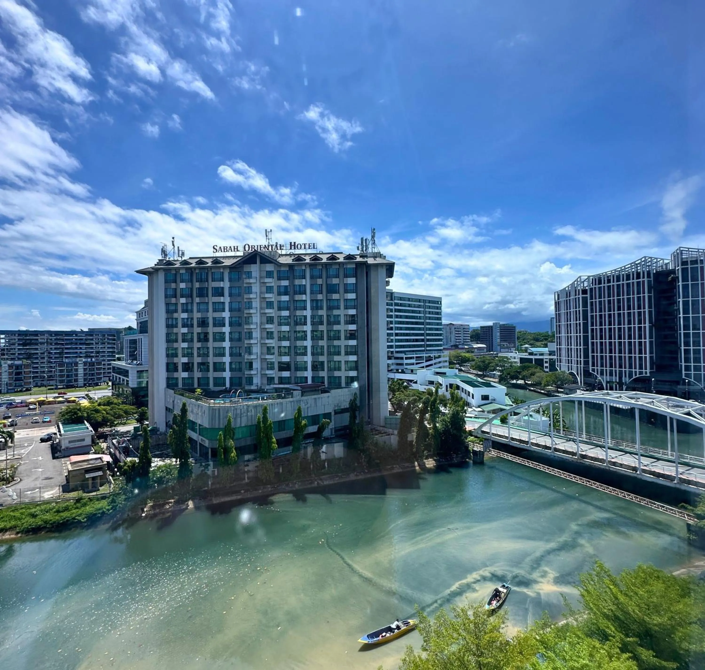 City view in Greenage MingSuite 明绿时代套房 Kota Kinabalu 亚庇市中心