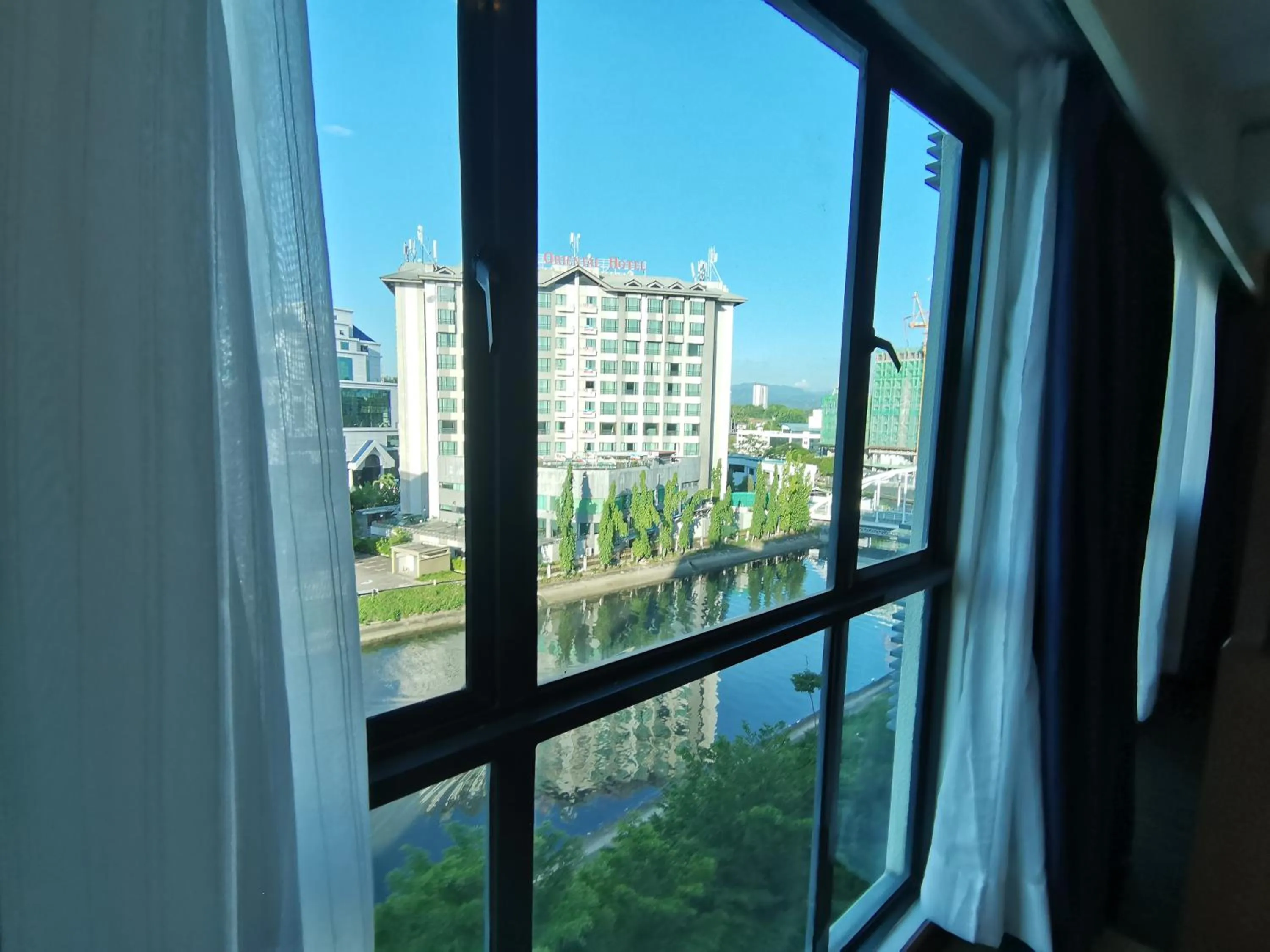 Day in Greenage MingSuite 明绿时代套房 Kota Kinabalu 亚庇市中心