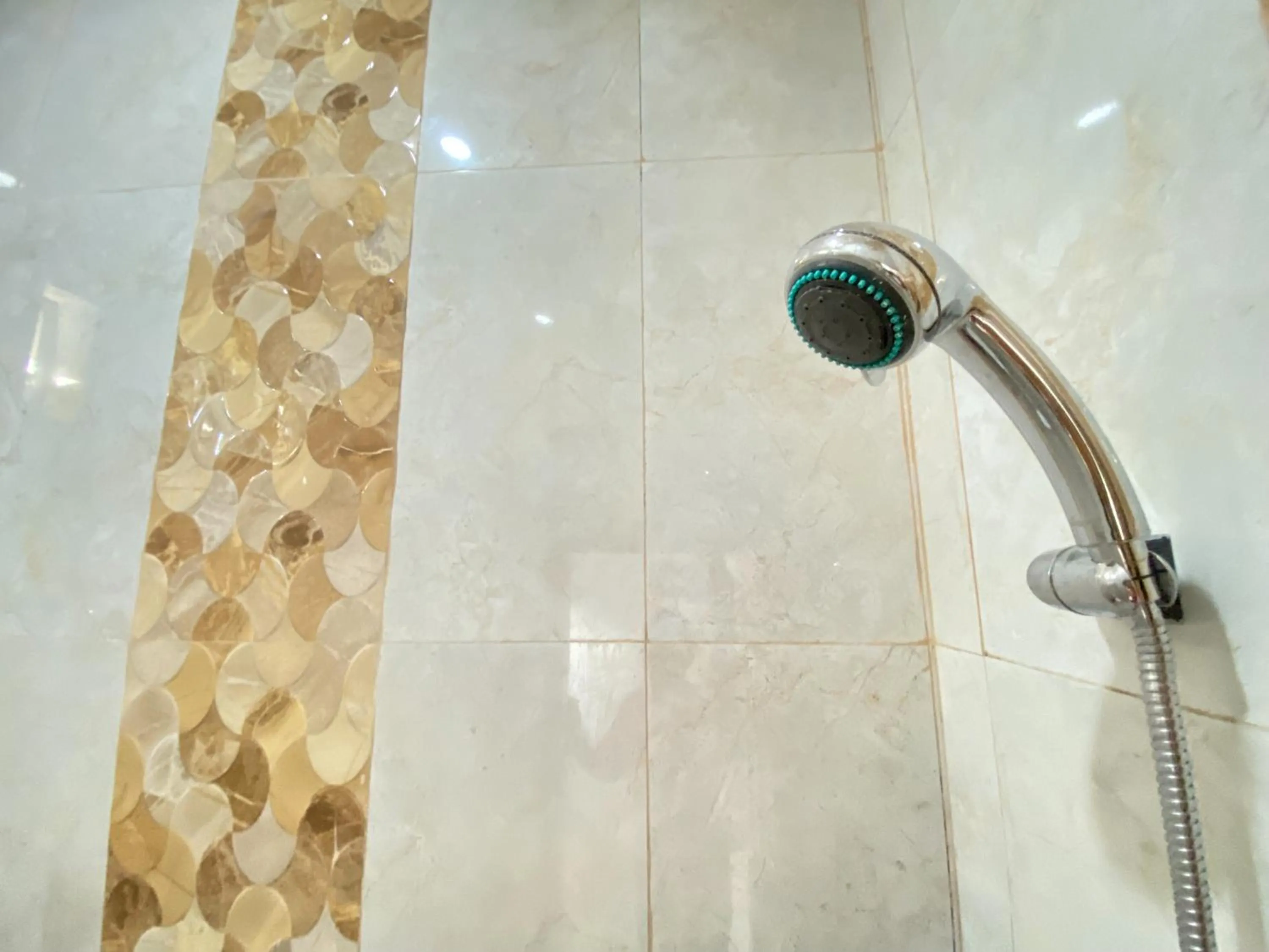 Bathroom in Rumah Windy Guest House Bira