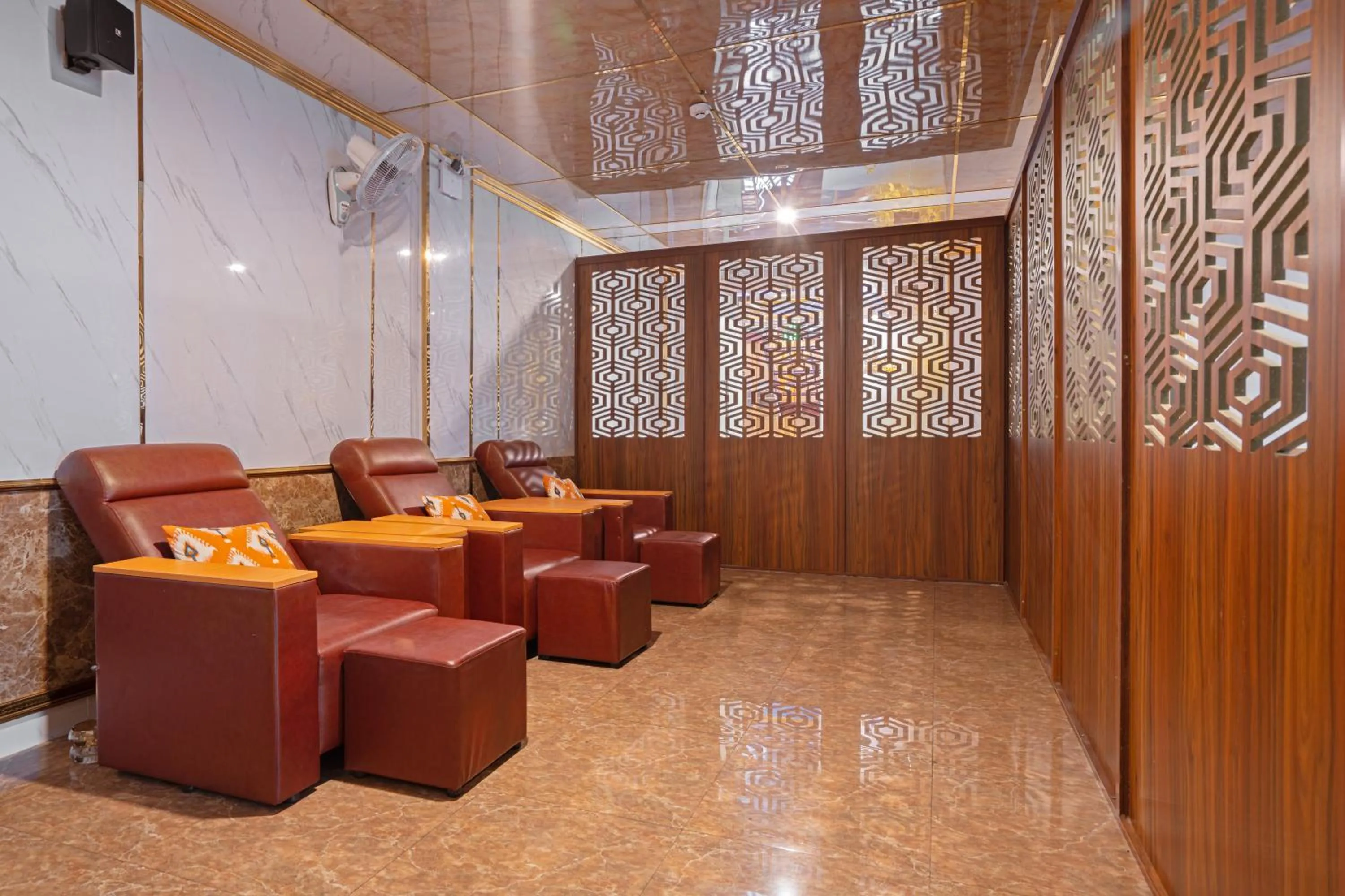 Spa and wellness centre/facilities in DONG PHUONG HOTEL