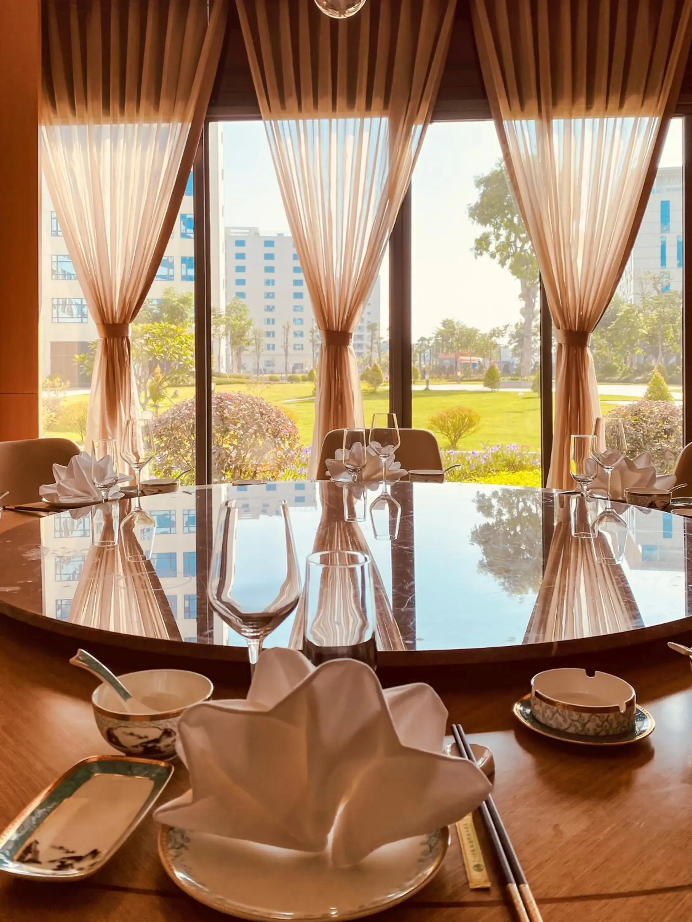 Restaurant/places to eat in Guangzhou Southern Airlines Pearl Airport Hotel- Free shuttle bus to airport Restaurant/places to eat in Guangzhou Southern Airlines Pearl Airport Hotel- Free shuttle bus to airport