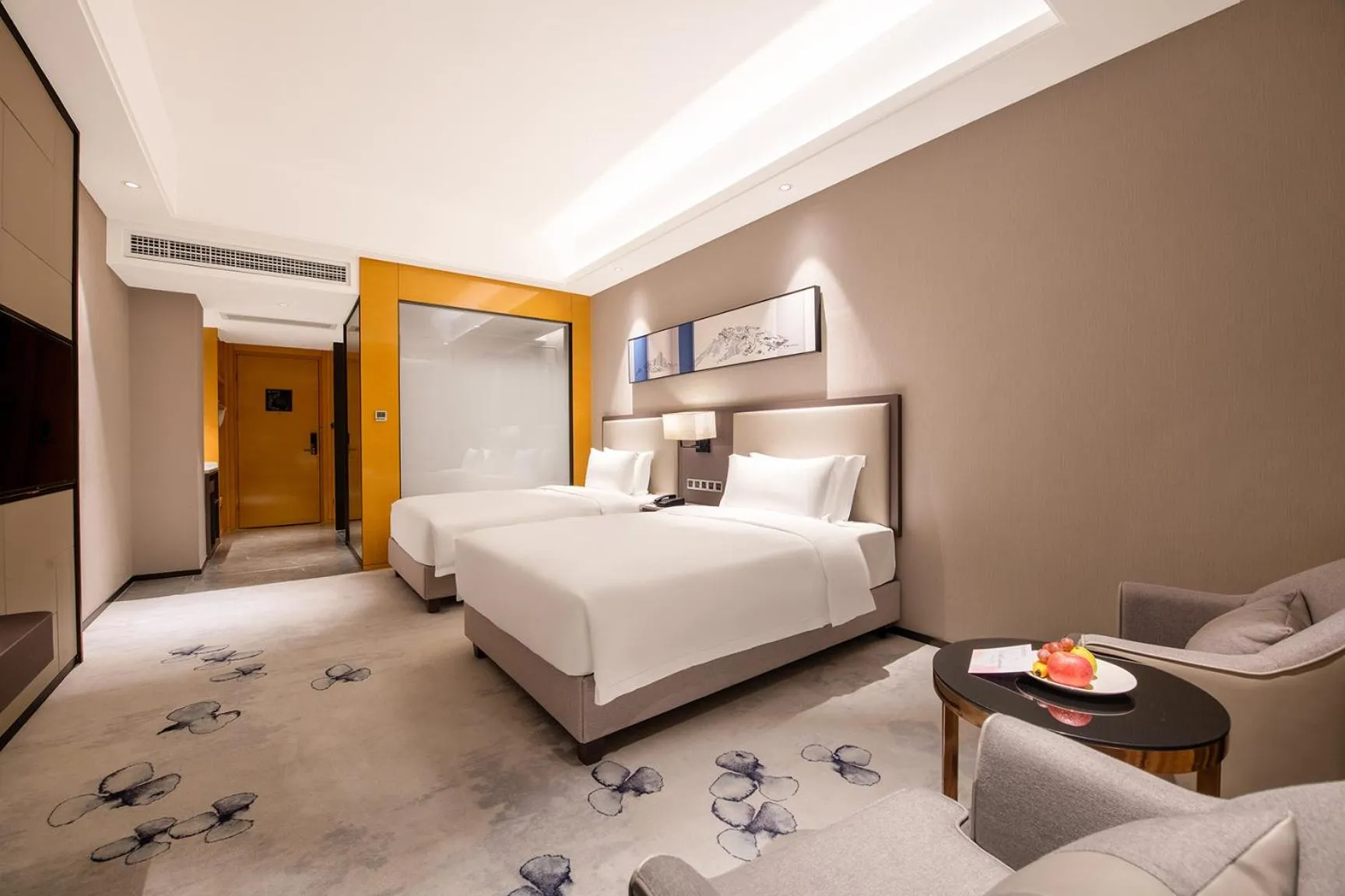 Living room, Bed in Guangzhou Southern Airlines Pearl Airport Hotel