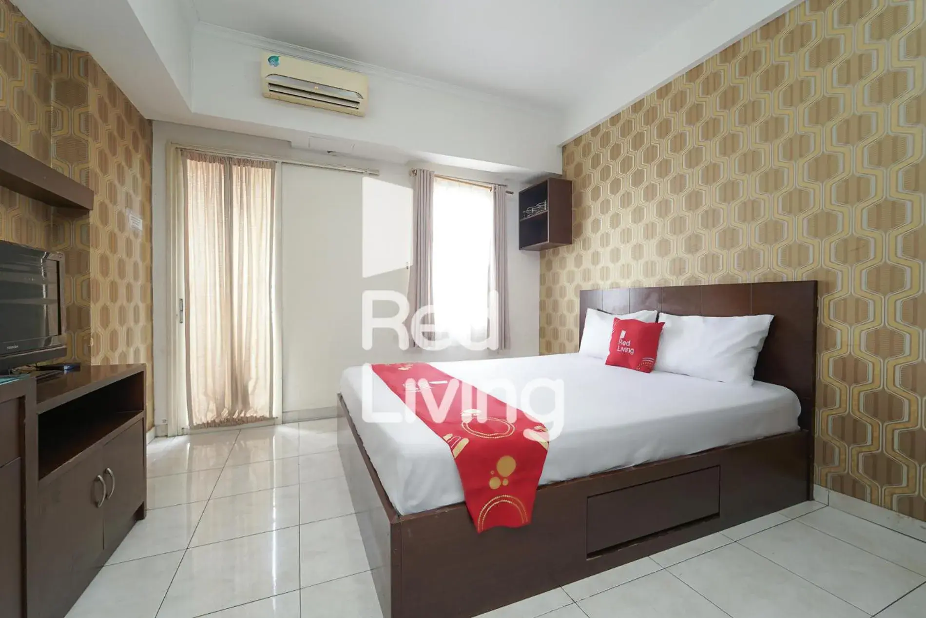 Bedroom, Bed in RedLiving Apartemen Margonda Residence 2 - Pridama Room Bedroom, Bed in RedLiving Apartemen Margonda Residence 2 - Pridama Room