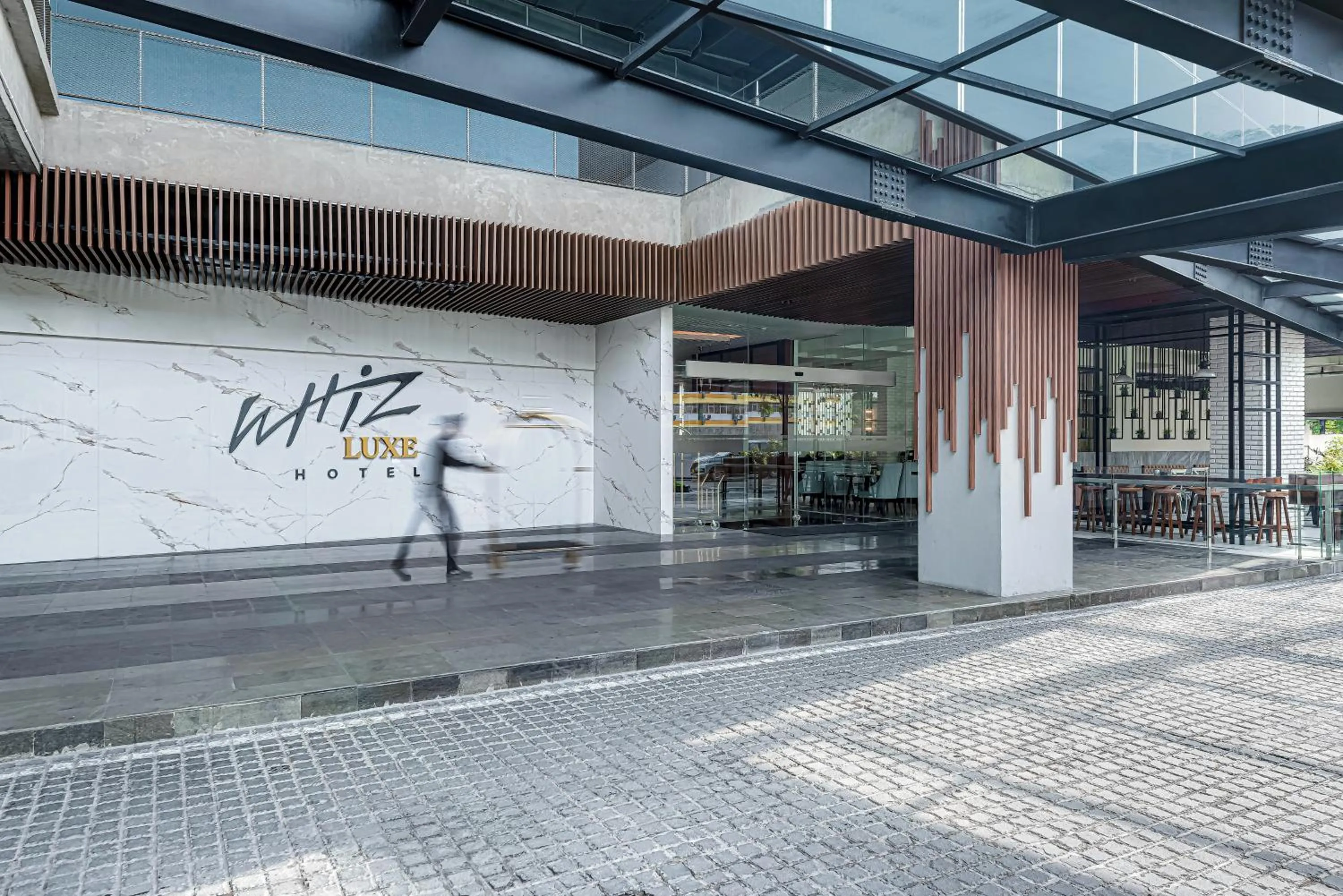 Property building in Whiz Luxe Hotel Spazio Surabaya