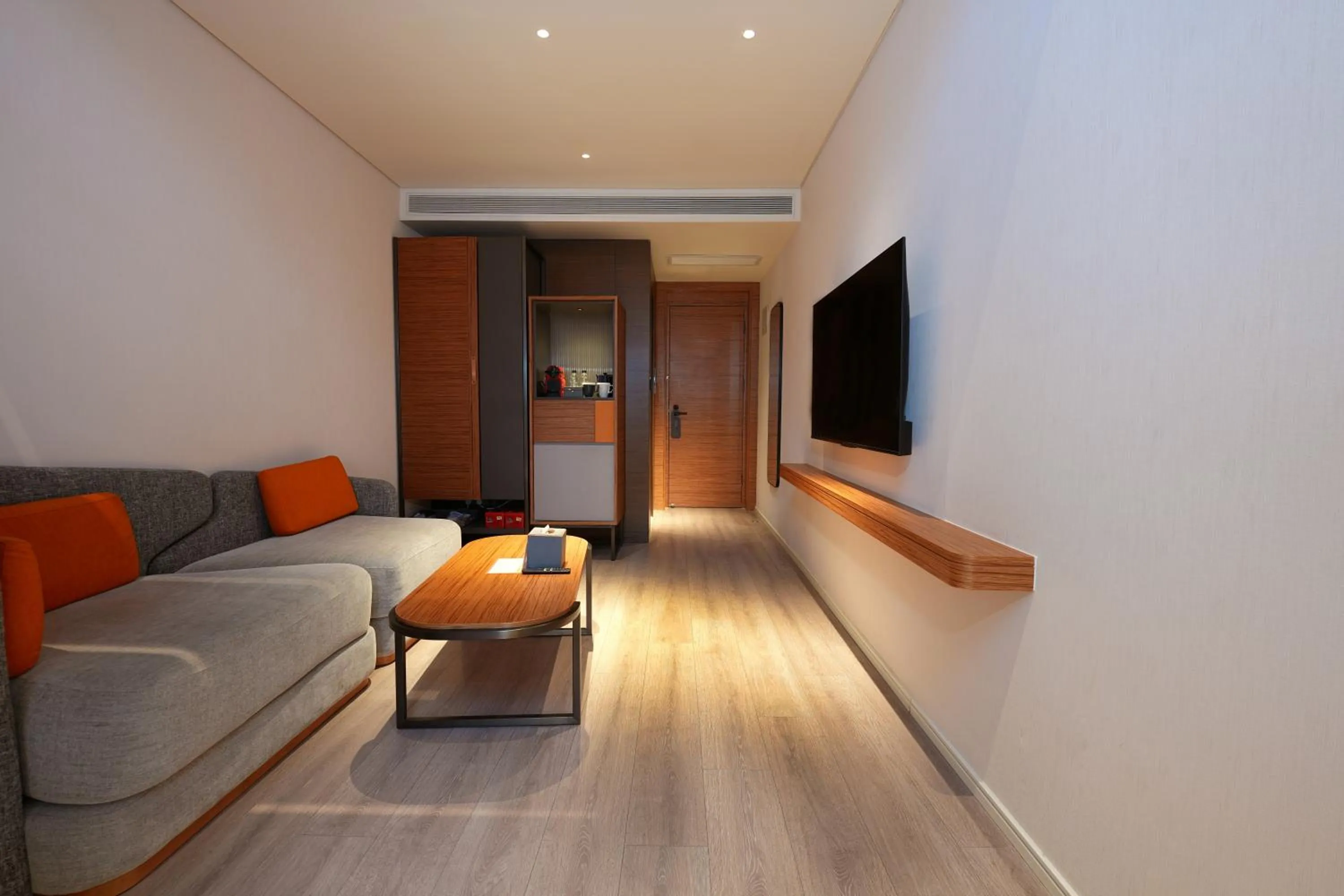 TV and multimedia in UrCove by Hyatt Shanghai Lujiazui Expo Center