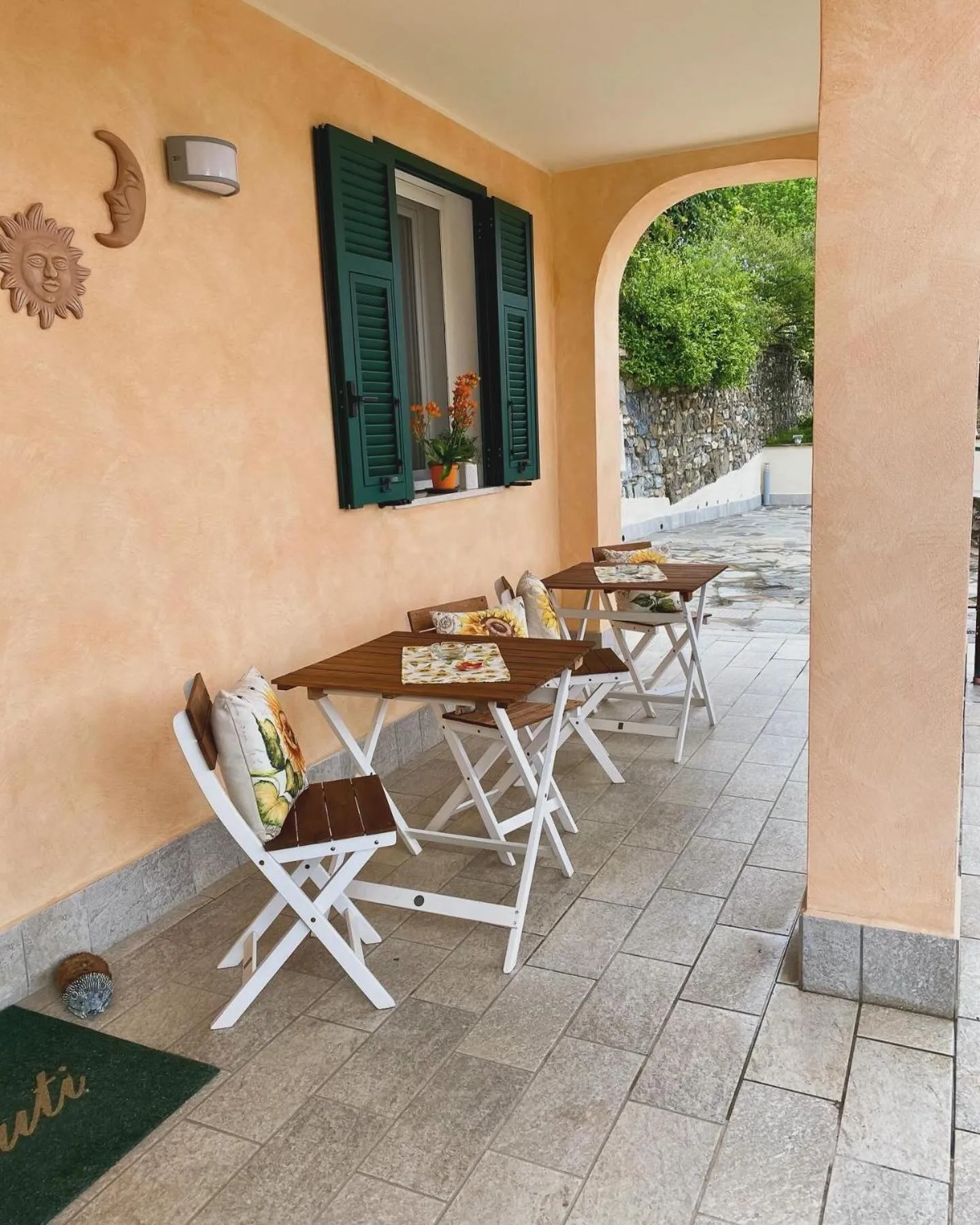 Patio in Holiday Rooms La Campagnetta