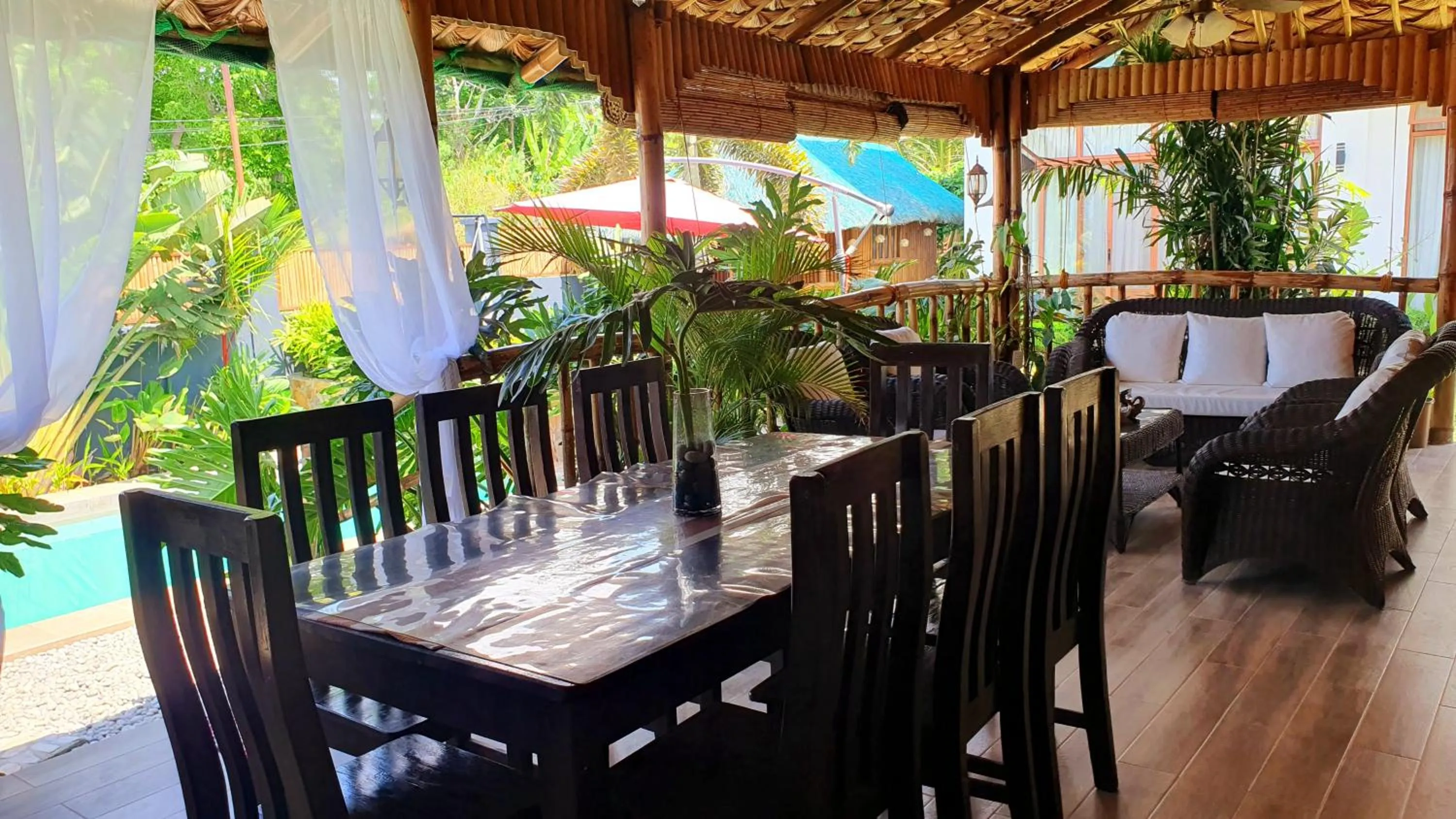 Living room in The Farm Shack by SMS Hospitality