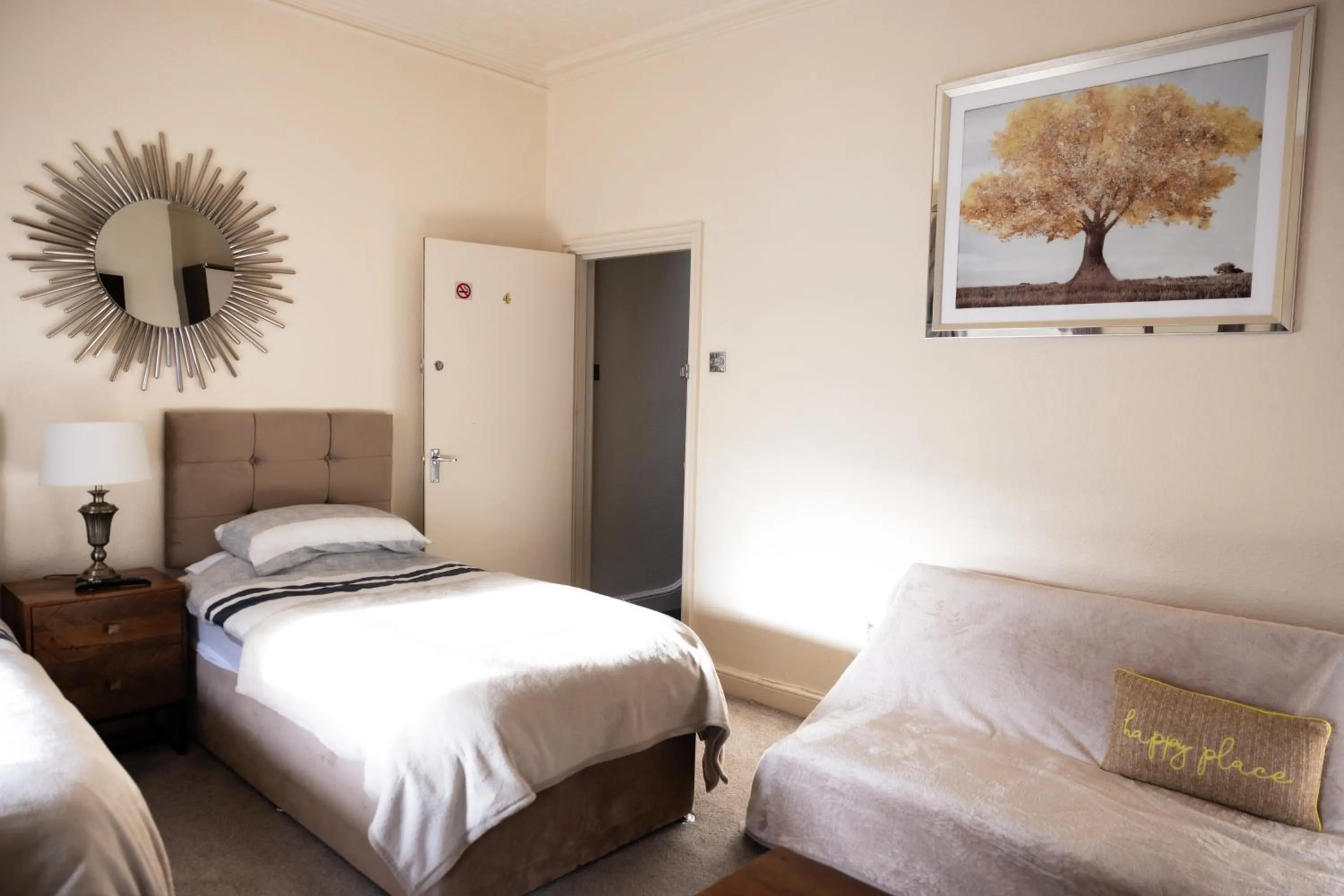 Bed in COZY PLACE LIVERPOOL
