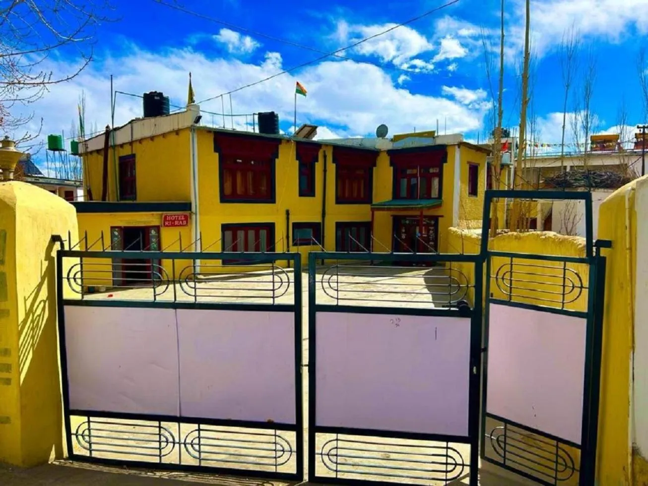 Property building in Hotel Ri ~ Rab Leh