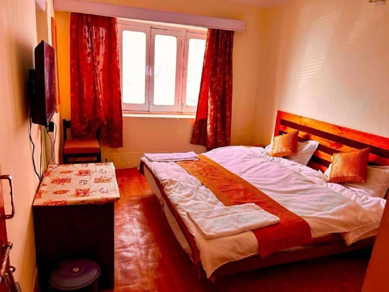 Bed in Hotel Ri ~ Rab Leh