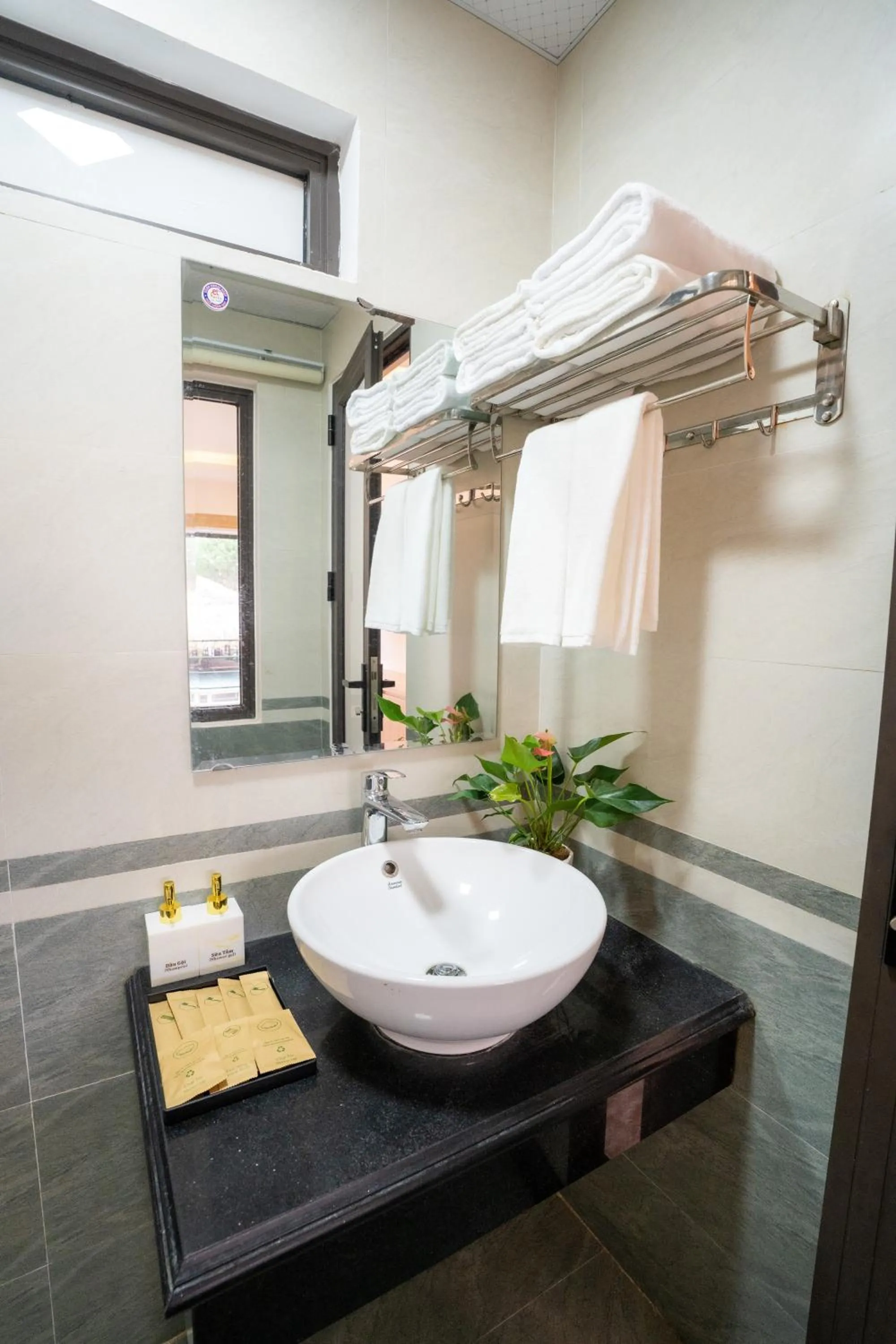 towels in Vsana Vu Son Hotel