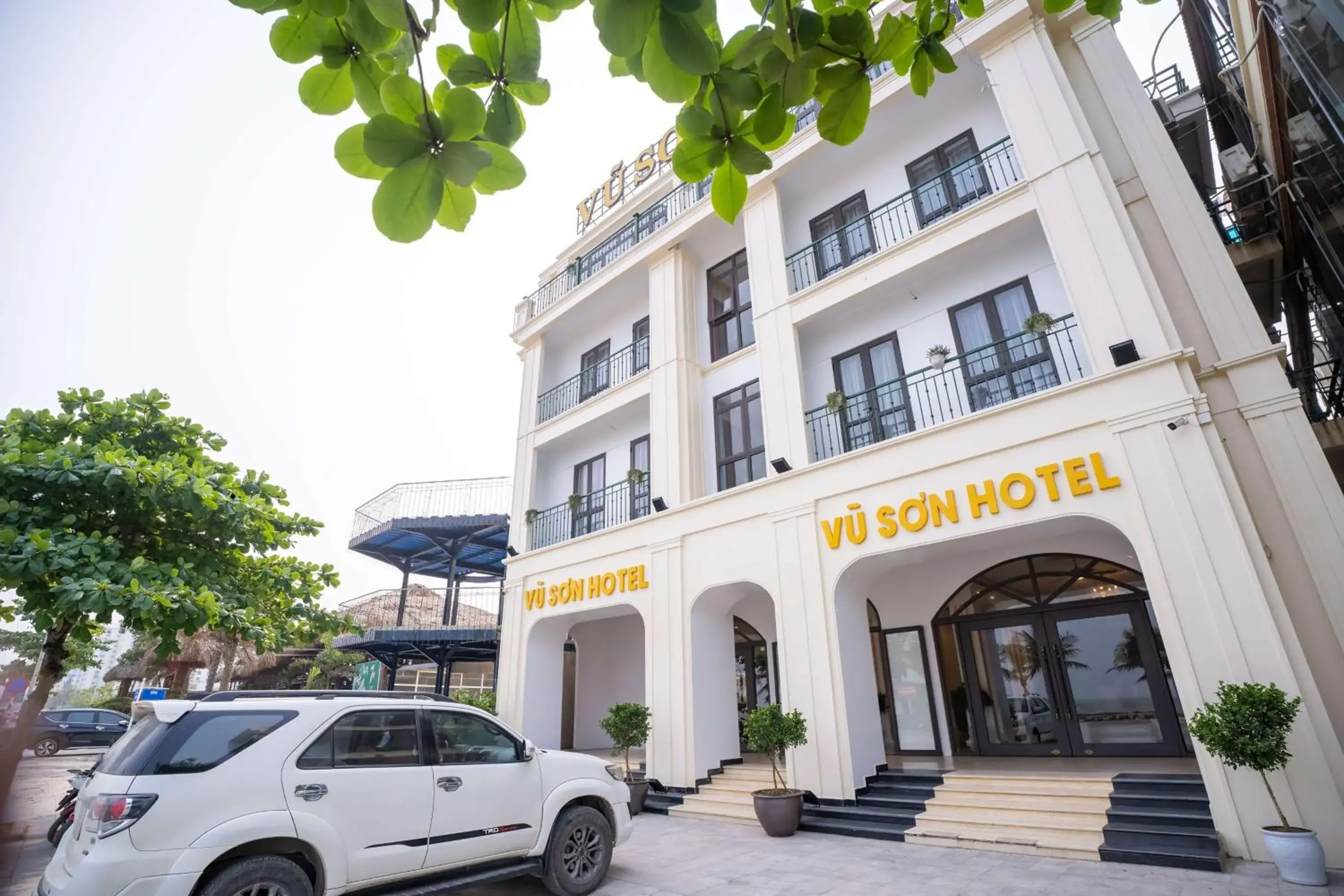 Property building in Vsana Vu Son Hotel Property building in Vsana Vu Son Hotel