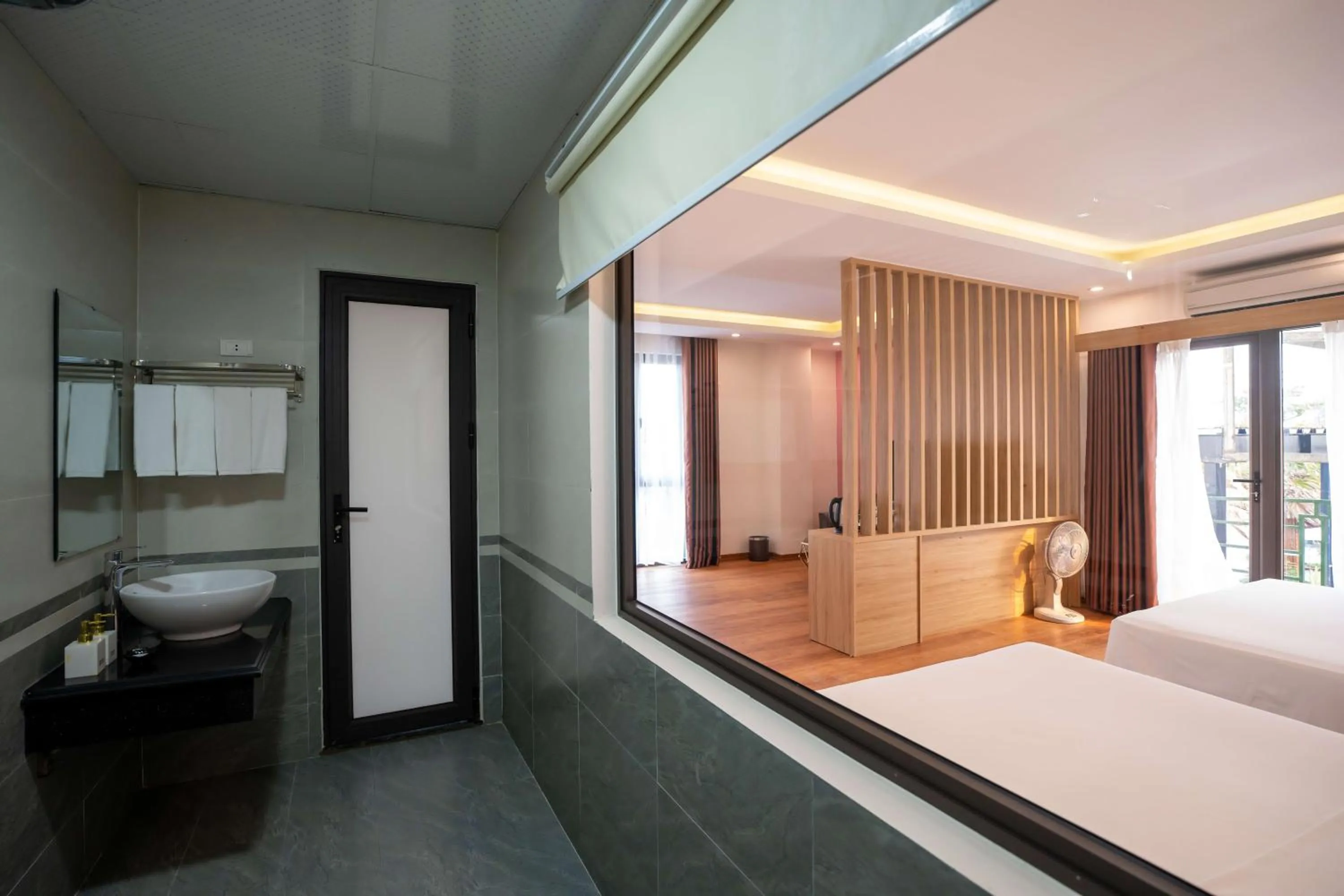 Bedroom, Bed in Vsana Vu Son Hotel