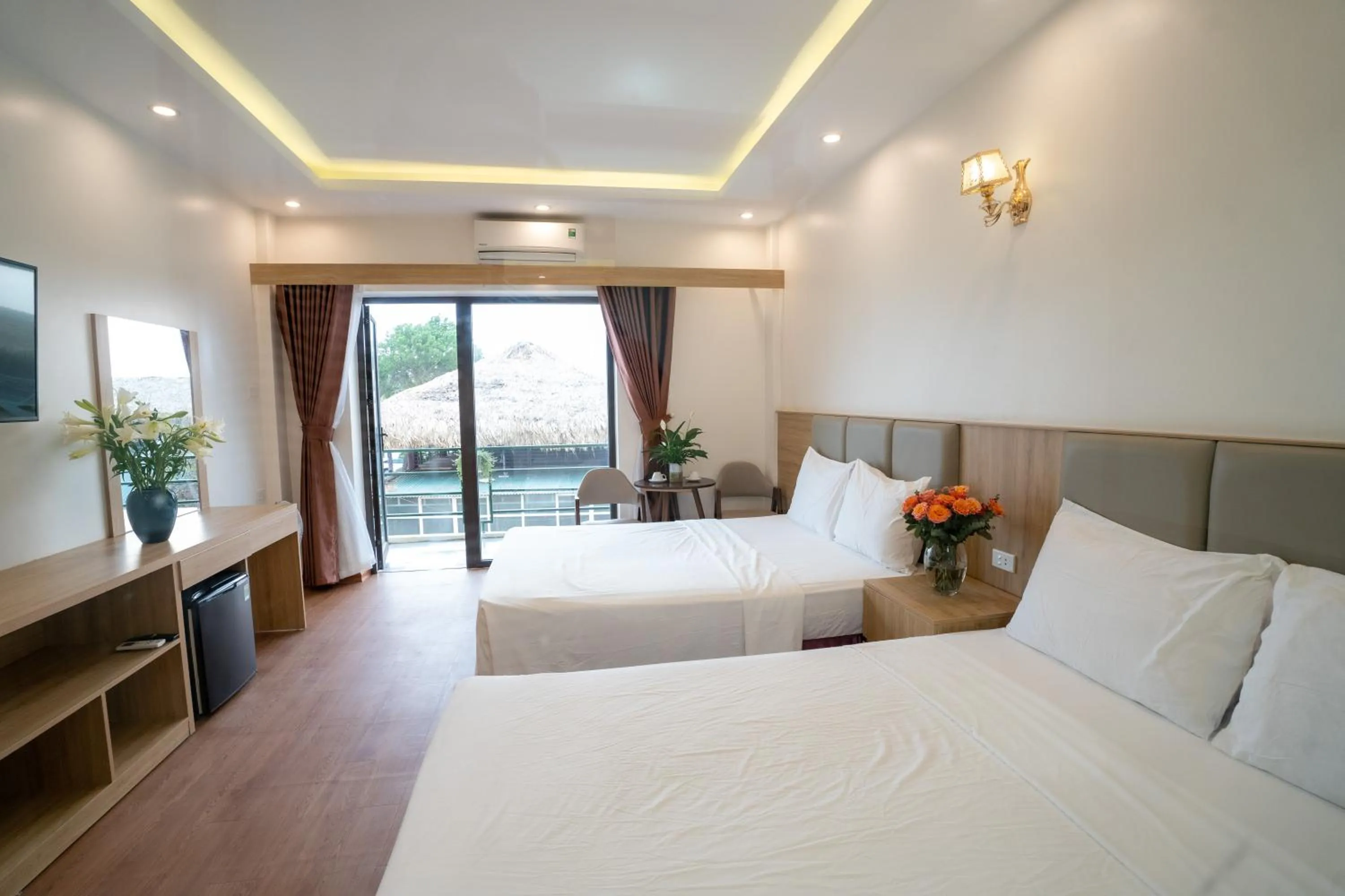 Bedroom, Bed in Vsana Vu Son Hotel