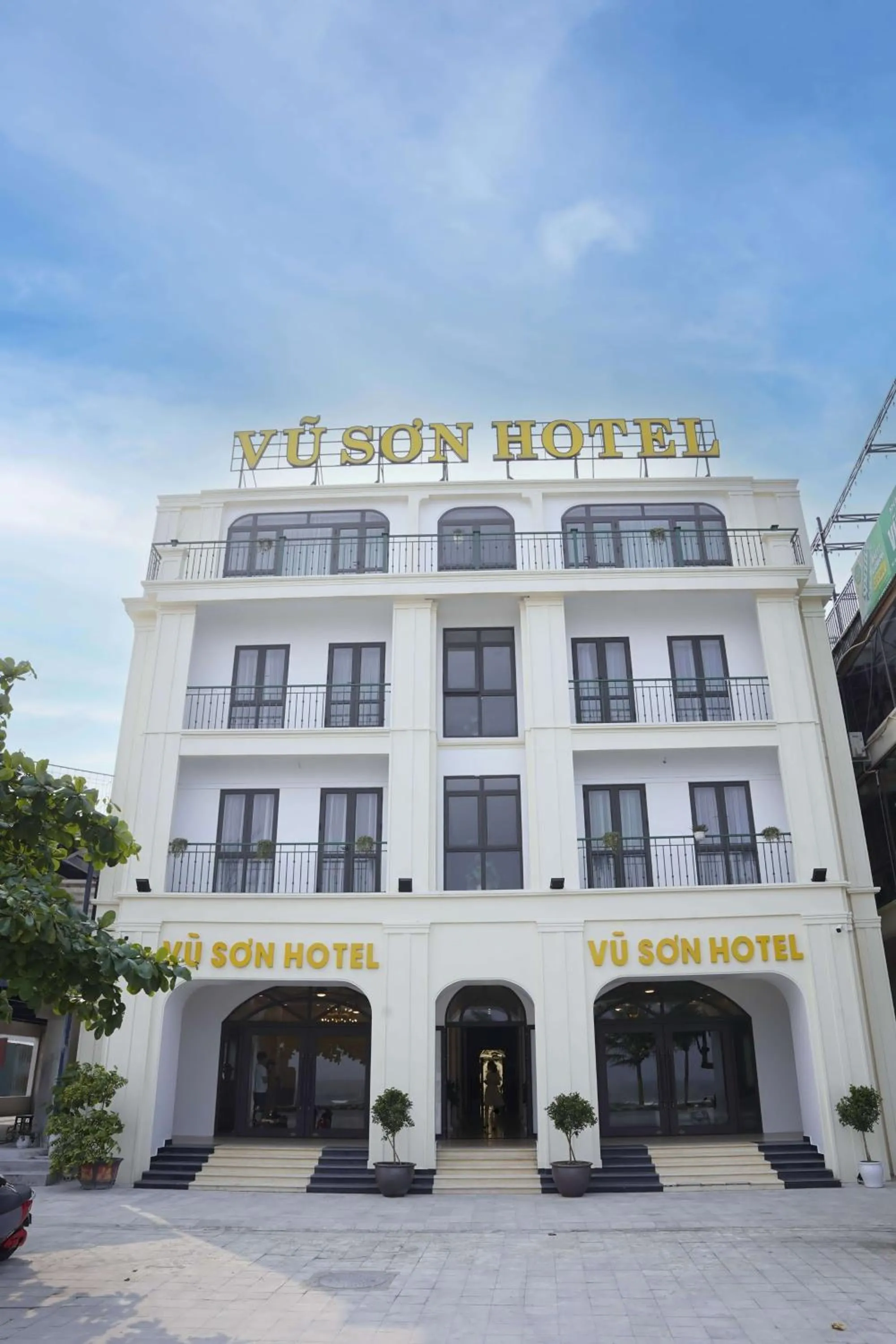 Property building in Vsana Vu Son Hotel