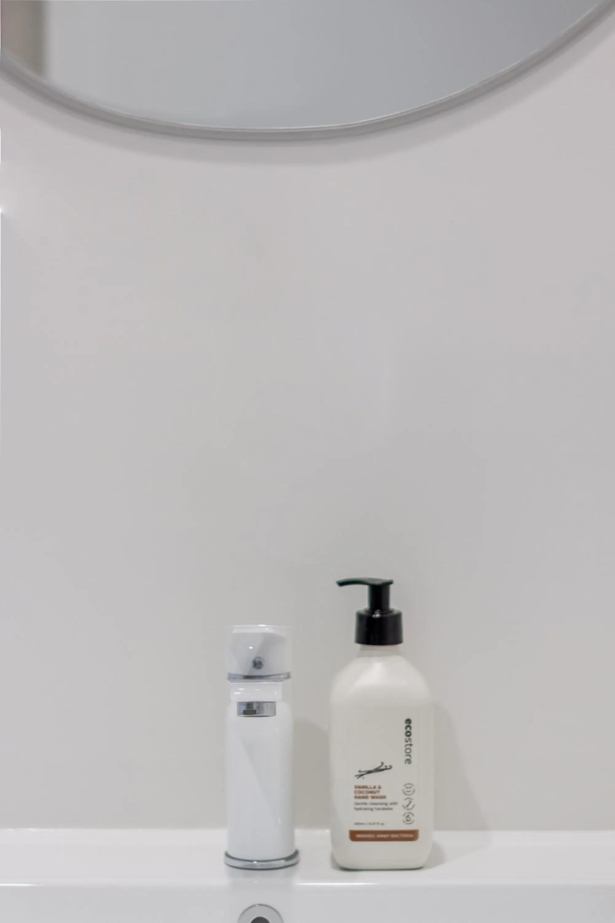 Bathroom in City Lights Retreat with Carpark 2 Bed 2 Bath