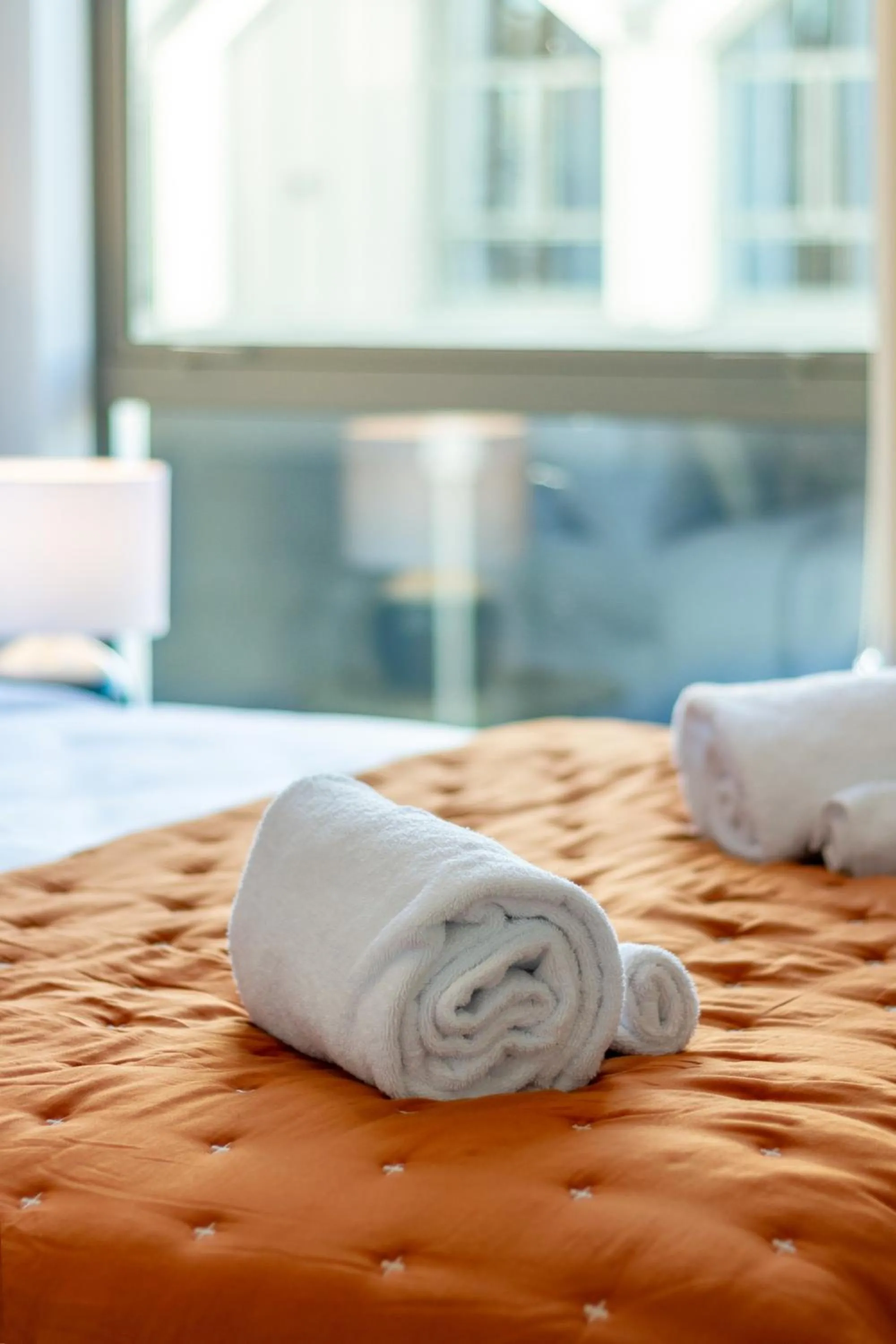 Bed in City Lights Retreat with Carpark 2 Bed 2 Bath