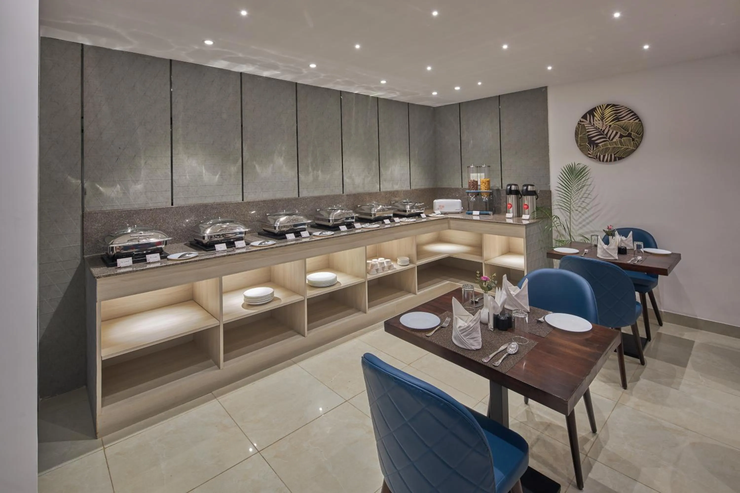 Breakfast in Regenta Inn 4th Block Koramangala Bangalore