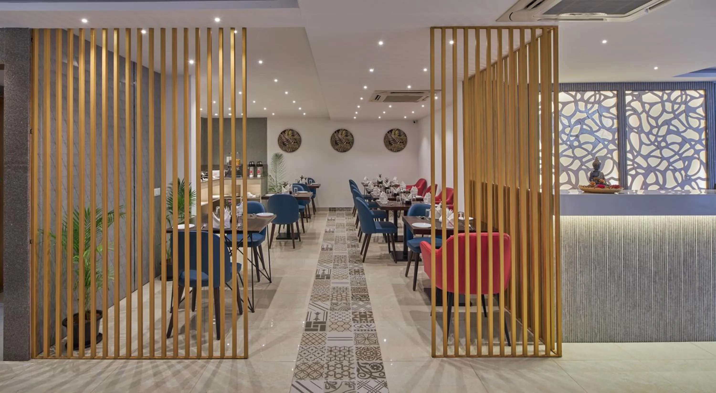 Restaurant/places to eat in Regenta Inn 4th Block Koramangala Bangalore