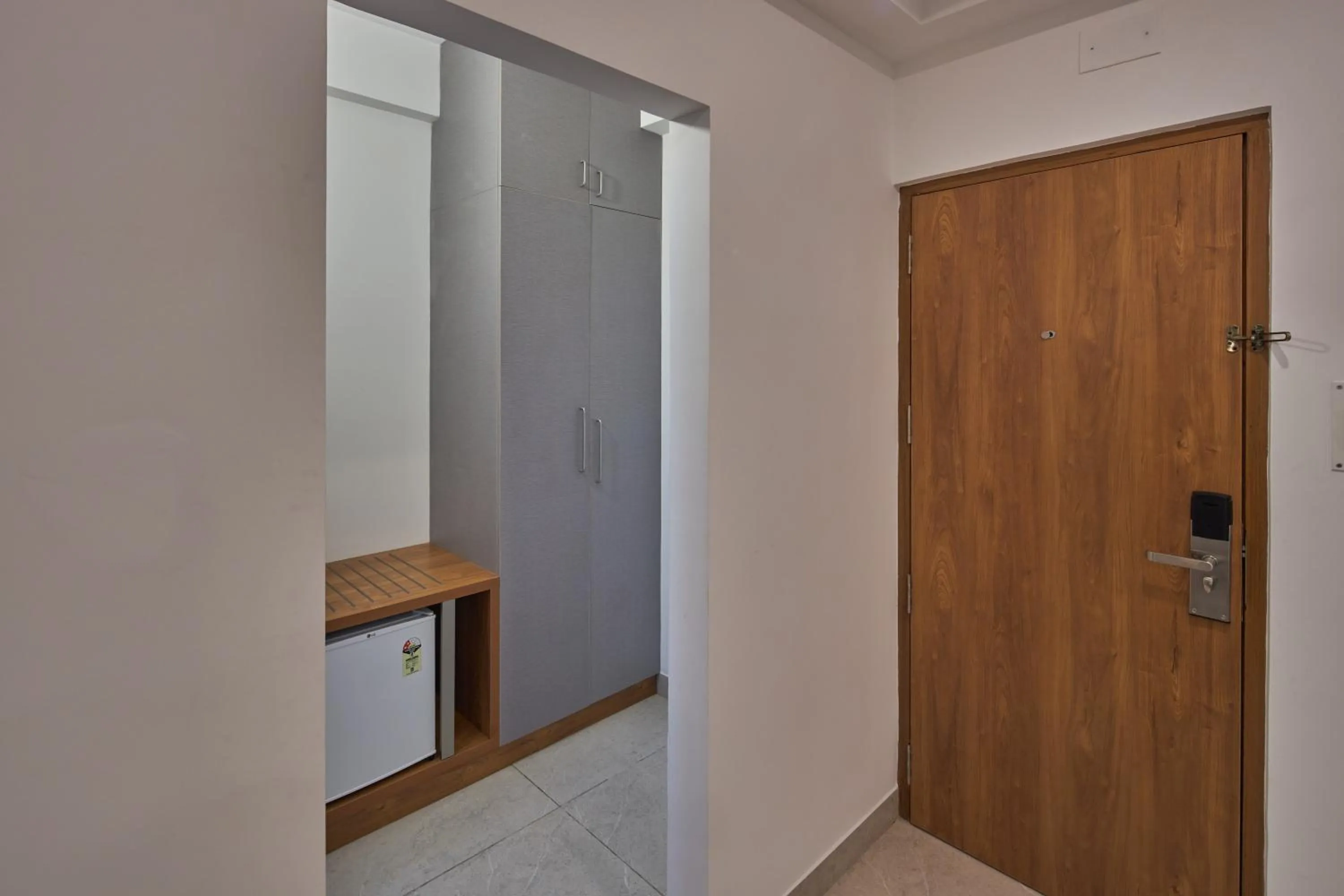 oven in Regenta Inn 4th Block Koramangala Bangalore