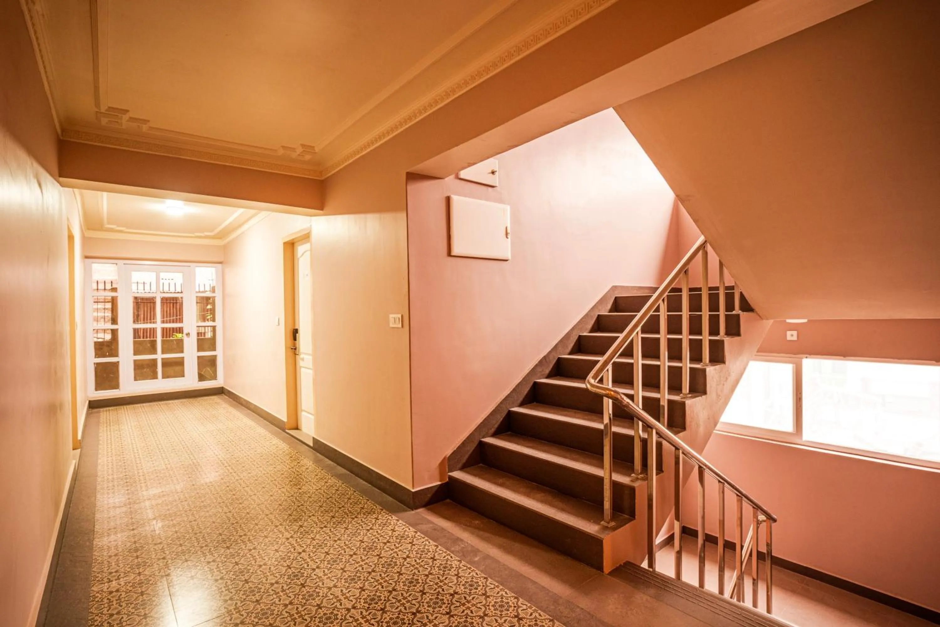 Property building in Q SAINA Mapham