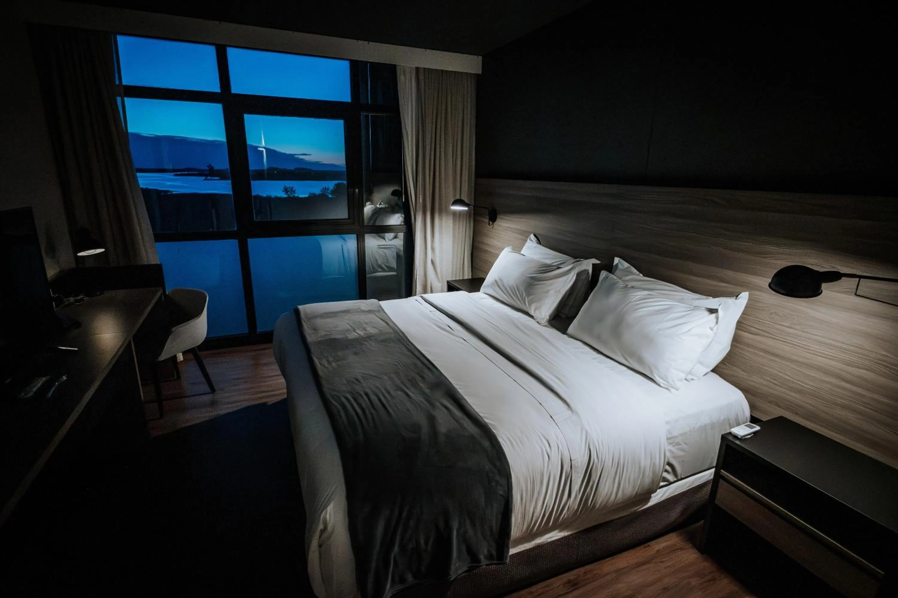 Bed in Midland Hotel & Resort All Inclusive