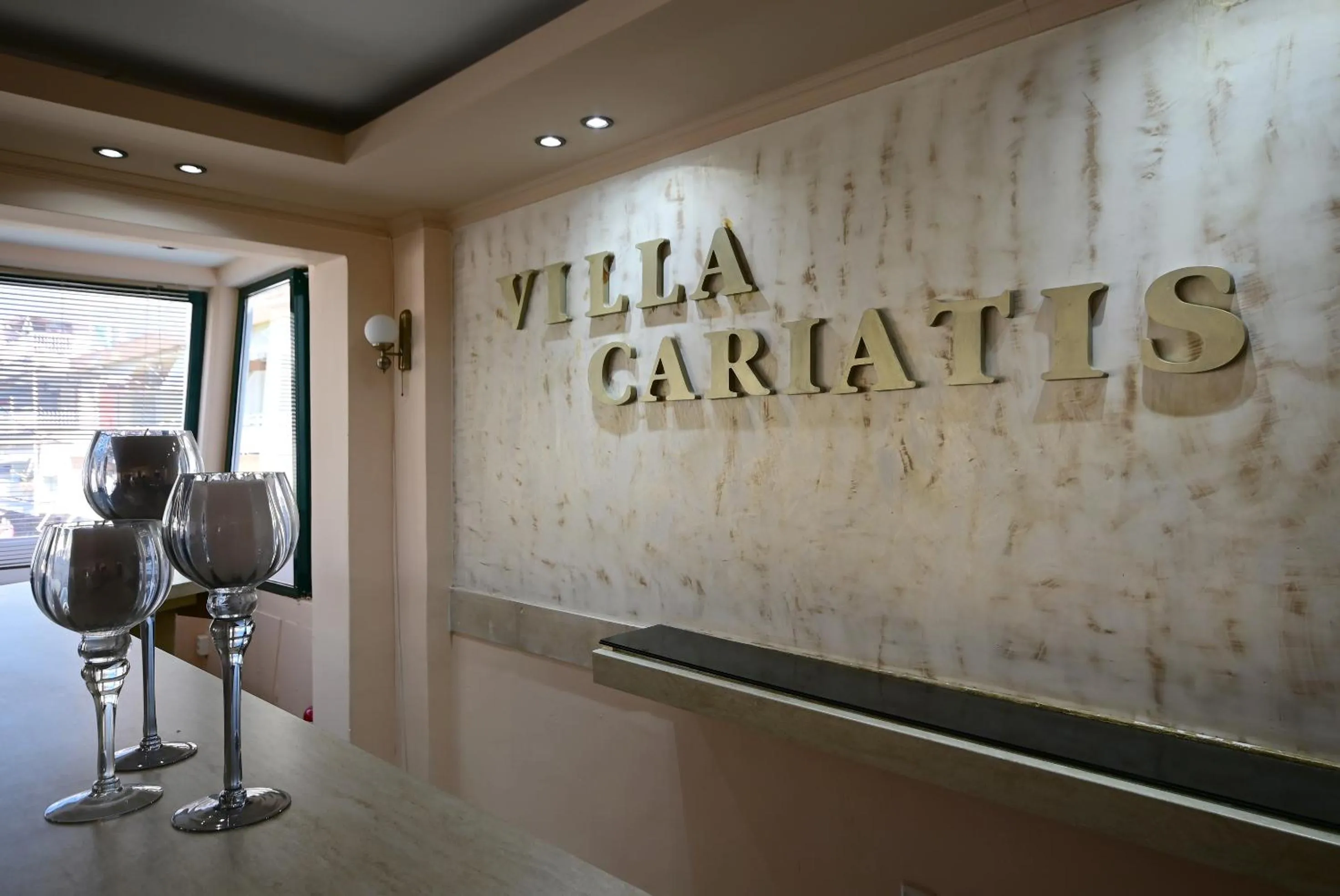 VILLA CARIATIS