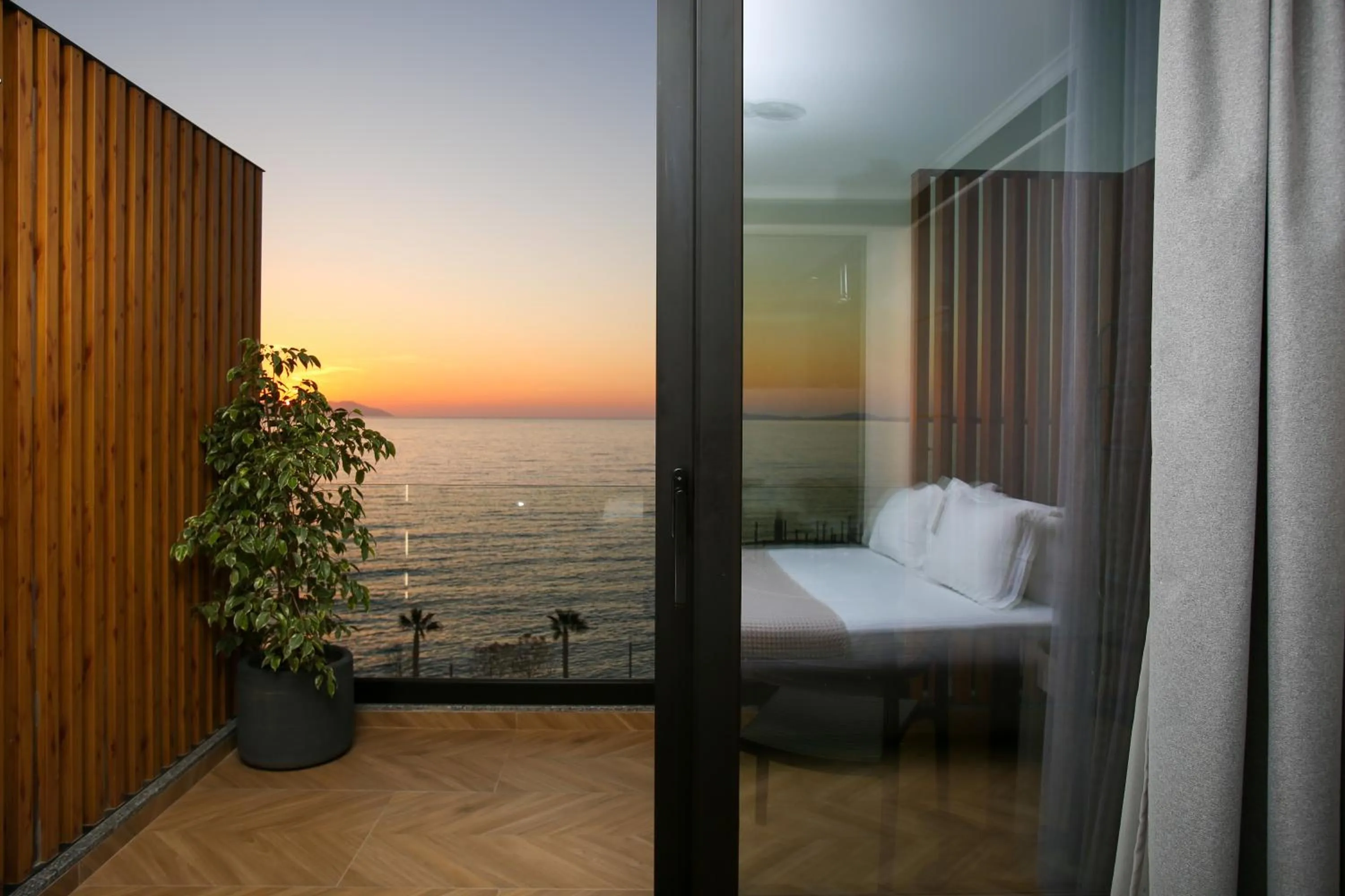 Bed in Belvedere Hotel & SPA