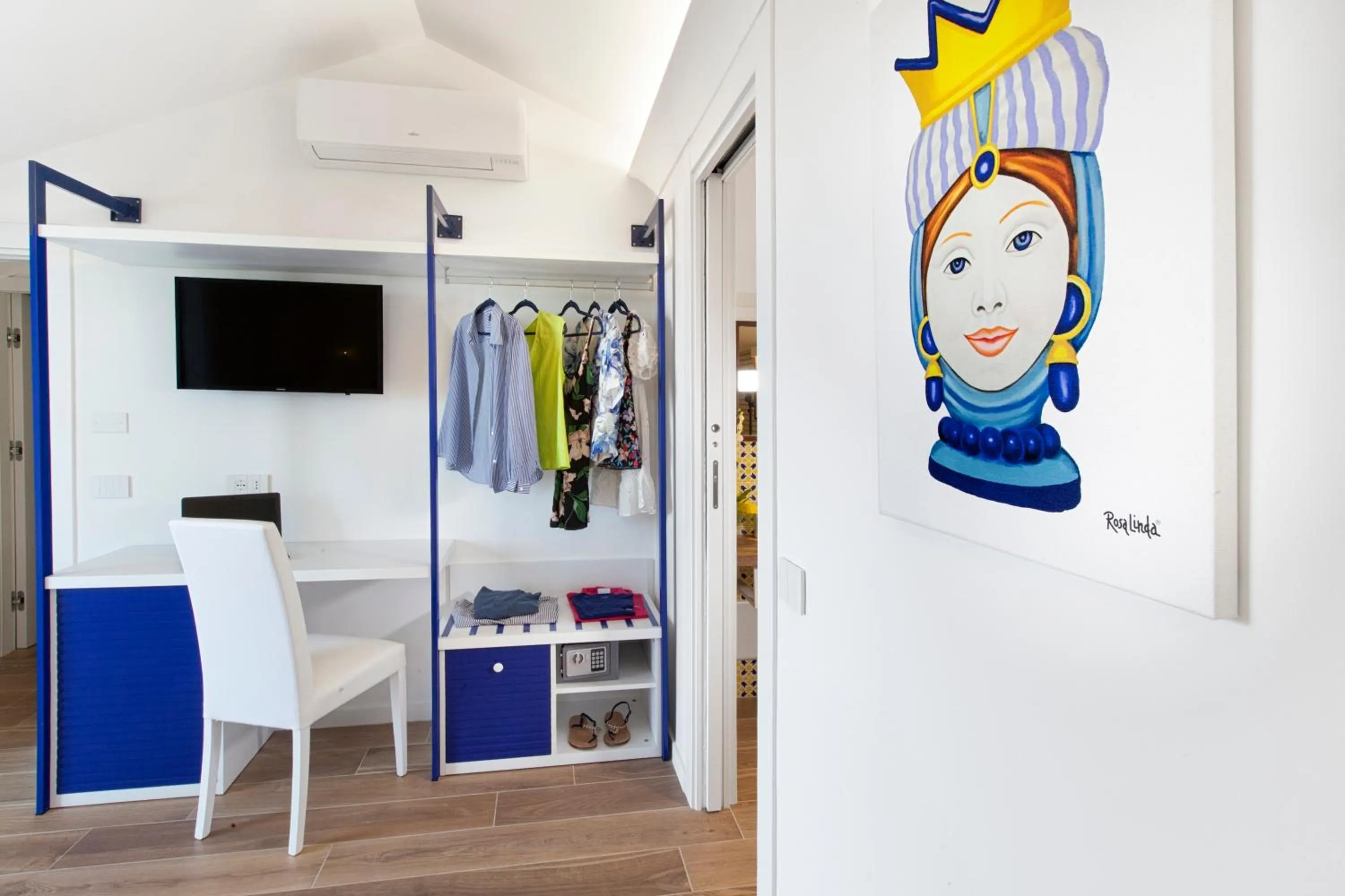 TV and multimedia in YourHome - Relais Loggia Li Galli