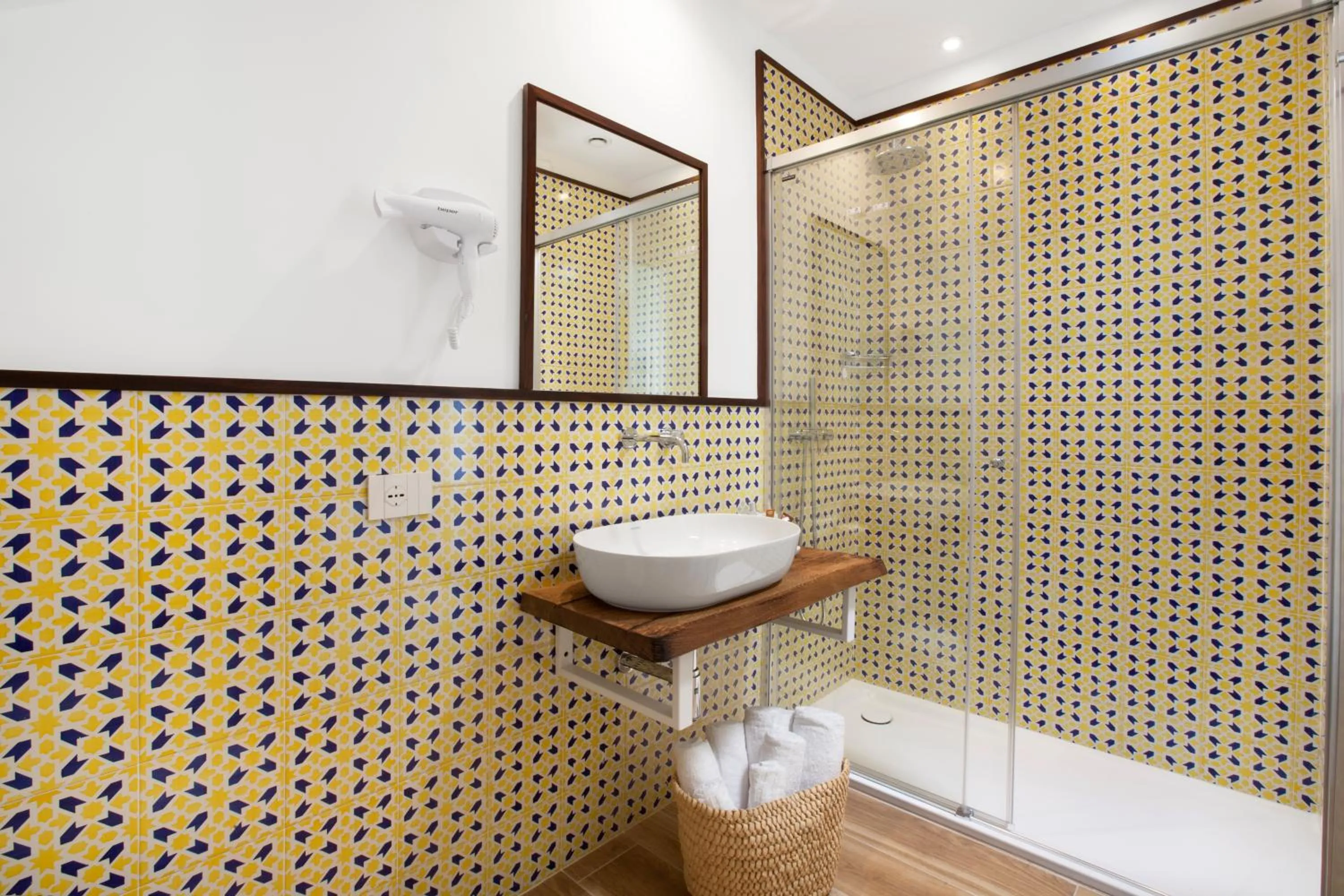 Shower in YourHome - Relais Loggia Li Galli