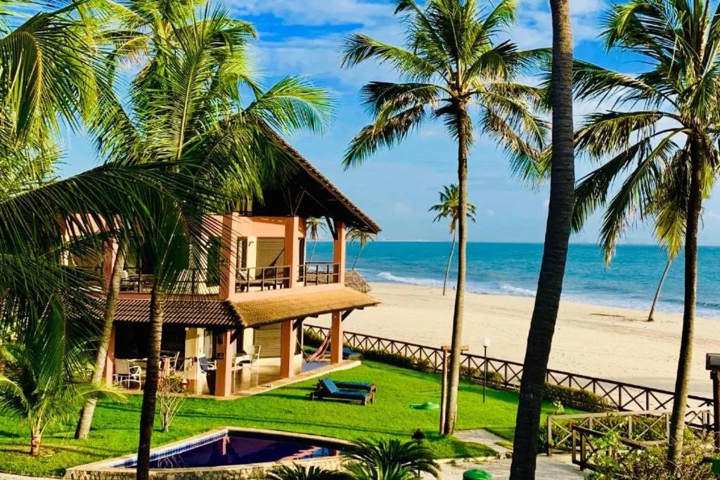 Garden in Dream Beach Cumbuco Superior Oceanfront Apartments