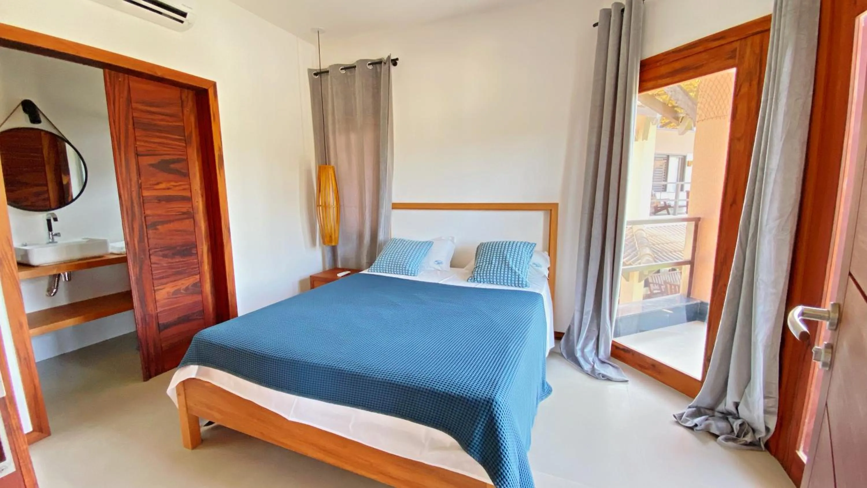 Bedroom, Bed in Dream Beach Cumbuco Superior Oceanfront Apartments