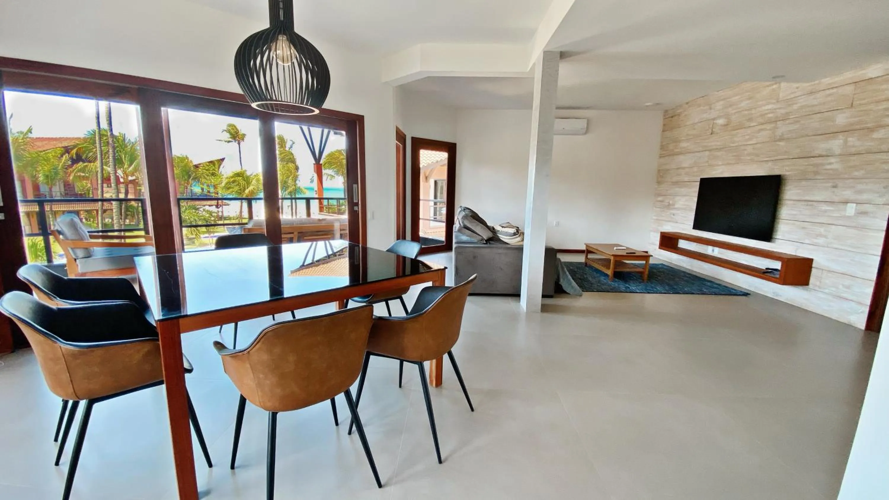 TV and multimedia in Dream Beach Cumbuco Superior Oceanfront Apartments