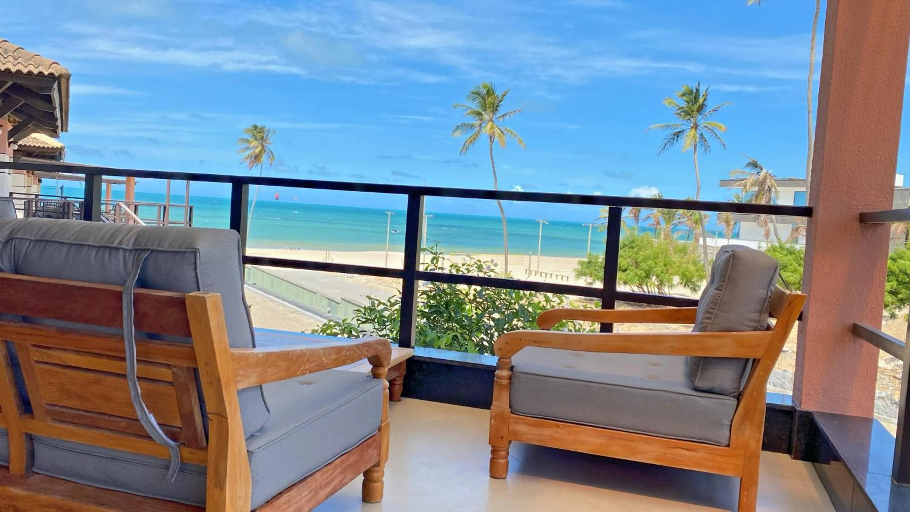 Balcony/Terrace in Dream Beach Cumbuco Superior Oceanfront Apartments