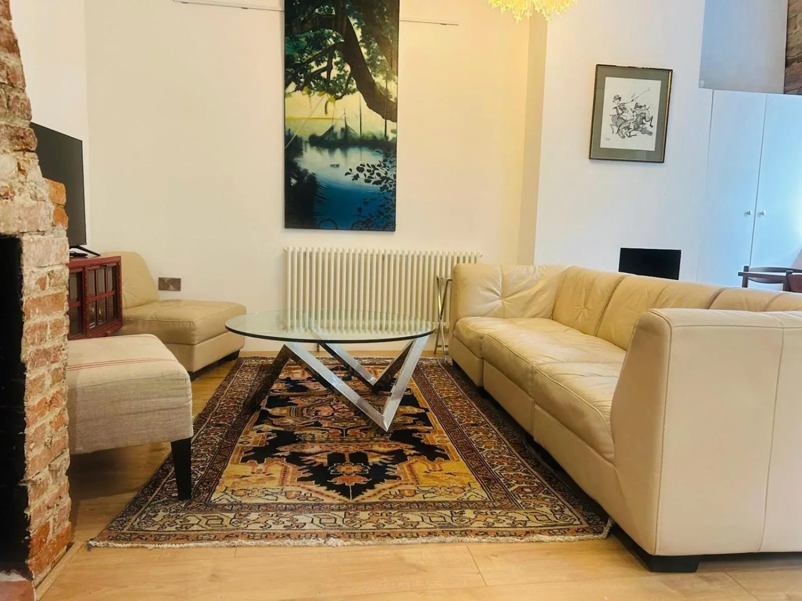 3 Bed Cottage - Sleeps 6 - Pets - Parking - Wifi