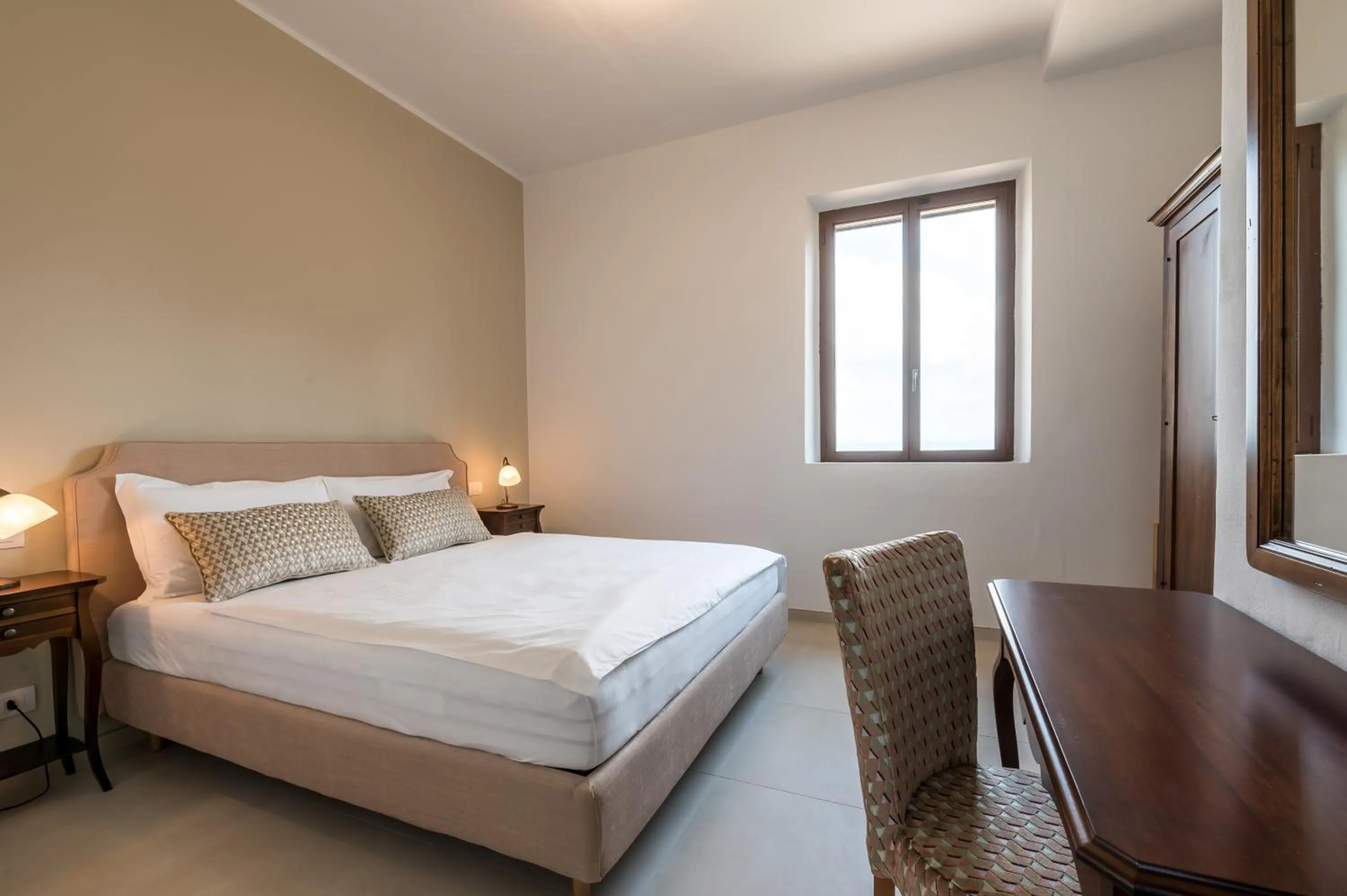 Photo of the whole room, Bed in Agriturismo La Collina degli Olivi