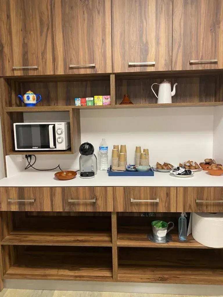 Restaurant/places to eat in Hotel Las Tablas Restaurant/places to eat in Hotel Las Tablas