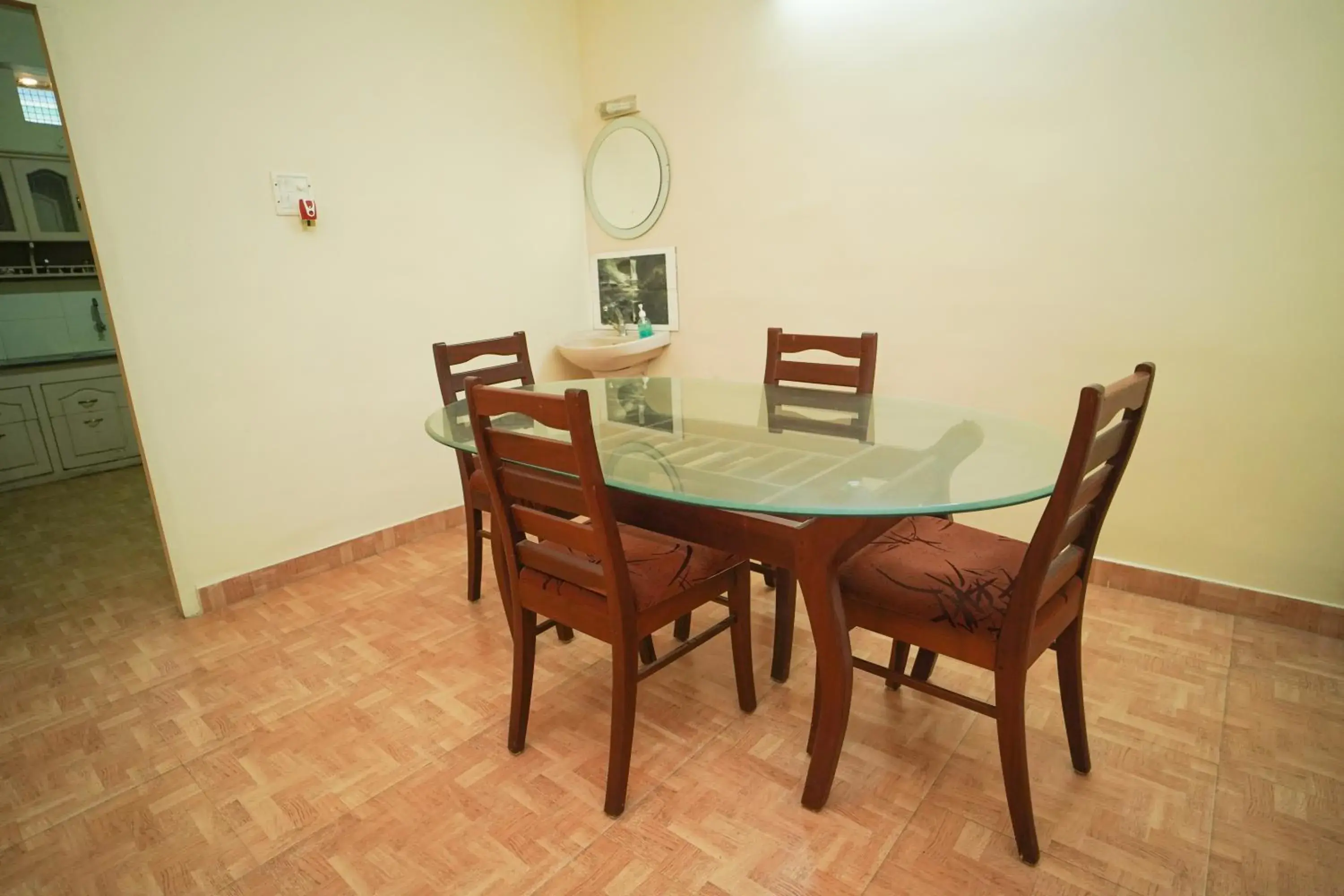 Three-Bedroom Apartment in Santa Maria Hostel, Fort Kochi Three-Bedroom Apartment in Santa Maria Hostel, Fort Kochi
