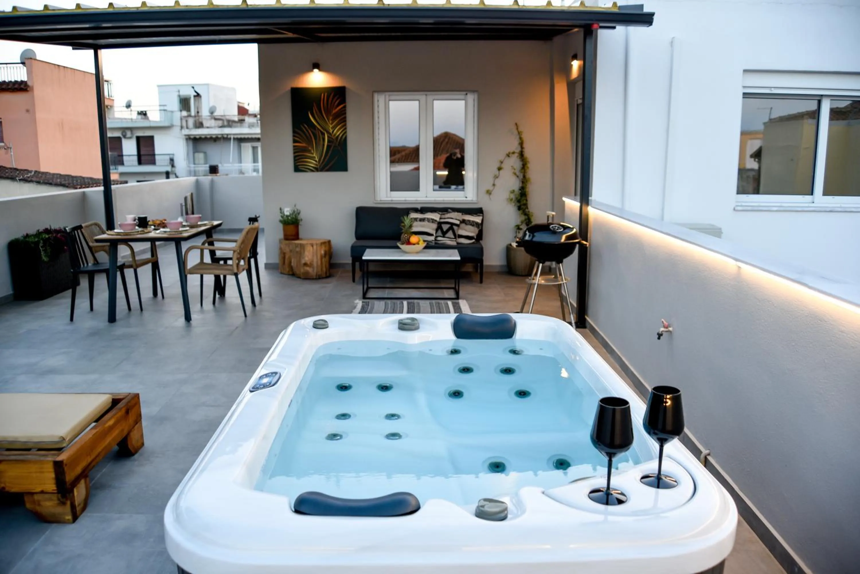 Hot Tub in Ambient Living Lofts