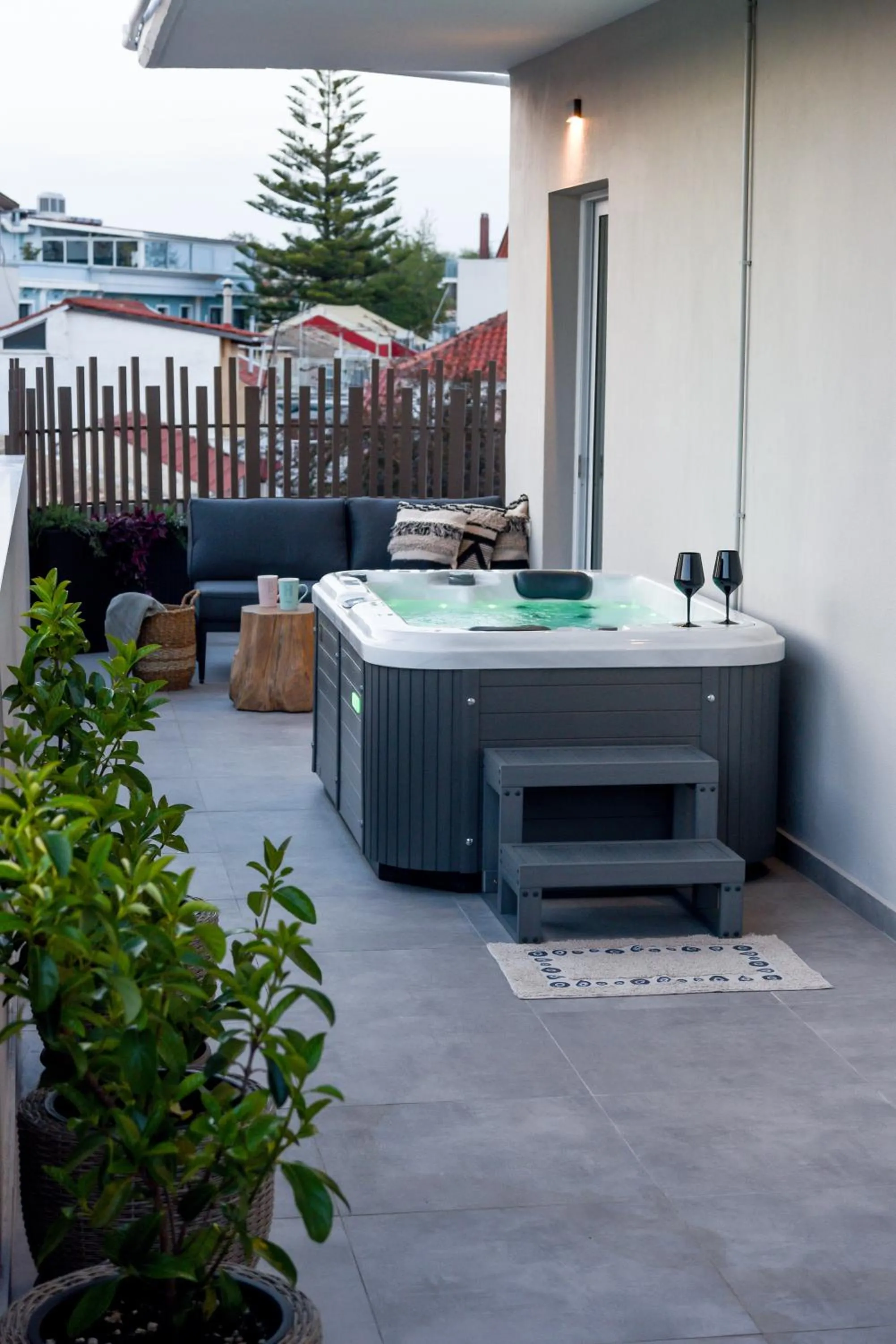 Hot Tub in Ambient Living Lofts