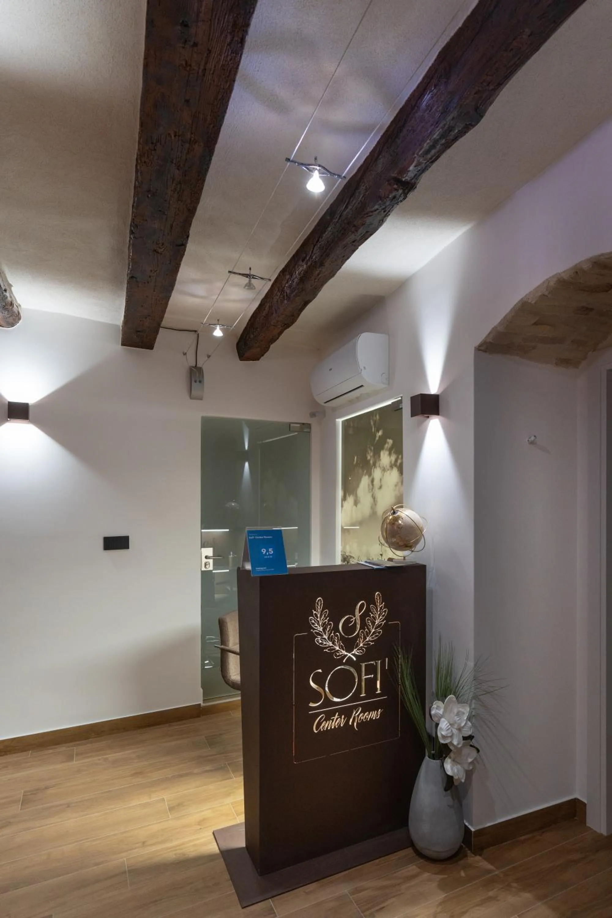 Lobby or reception in Sofi' Center Rooms