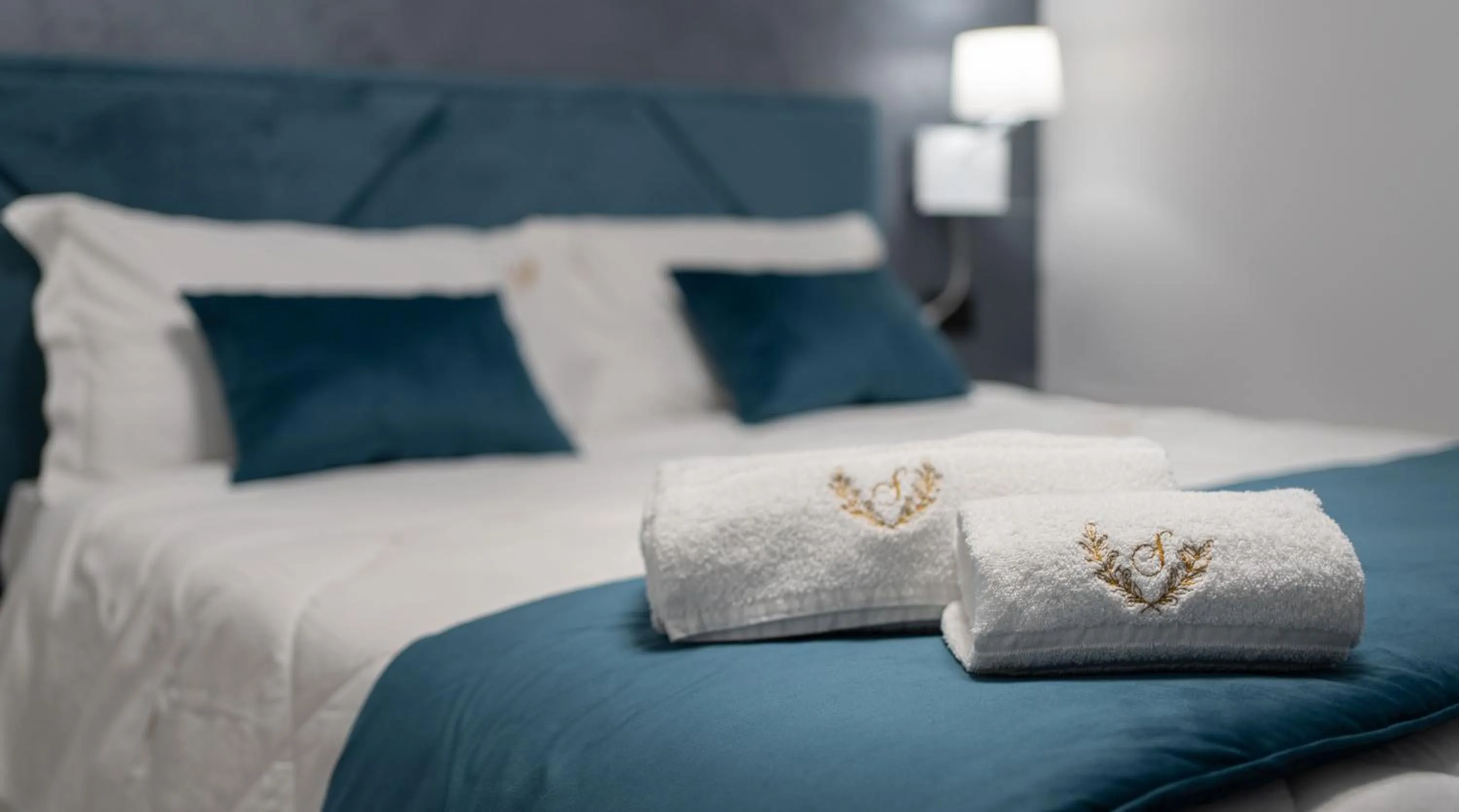 Bed in Sofi' Center Rooms