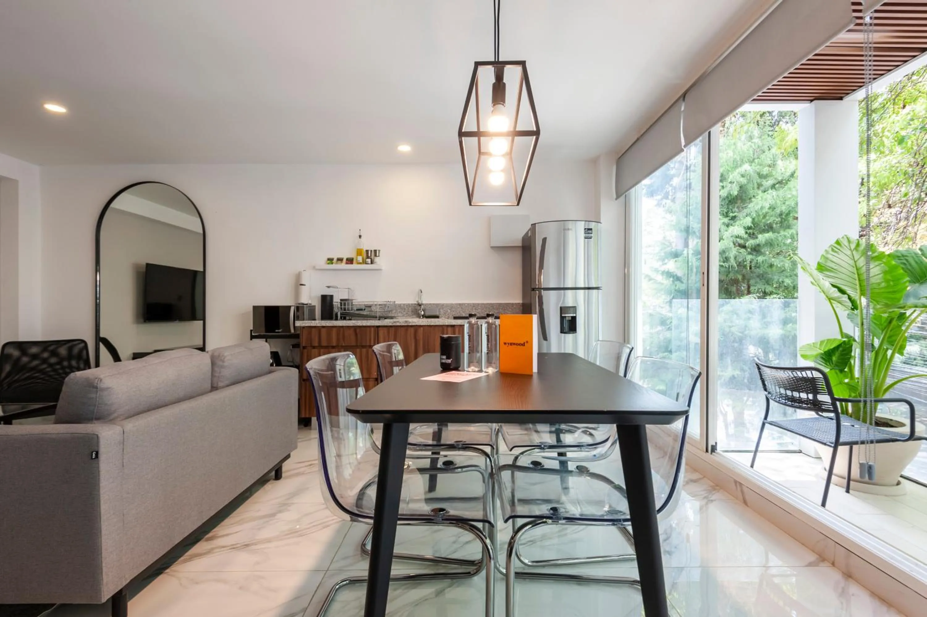 Dining area in Allan Poe 343 by Wynwood House