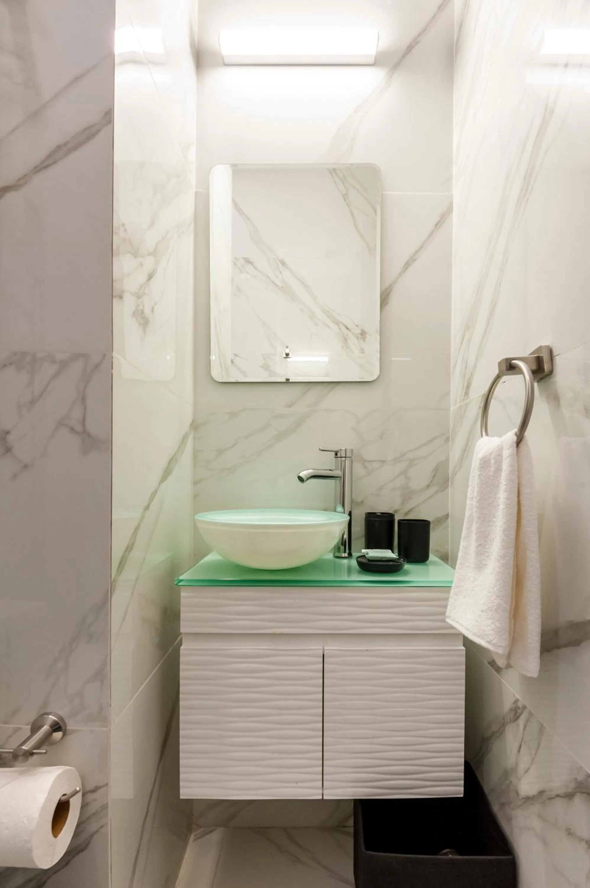 Bathroom in Allan Poe 343 by Wynwood House