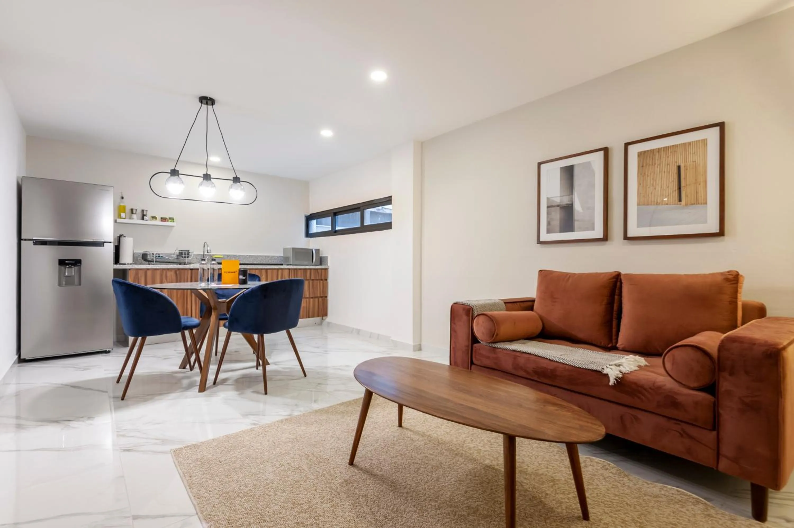 Living room in Allan Poe 343 by Wynwood House