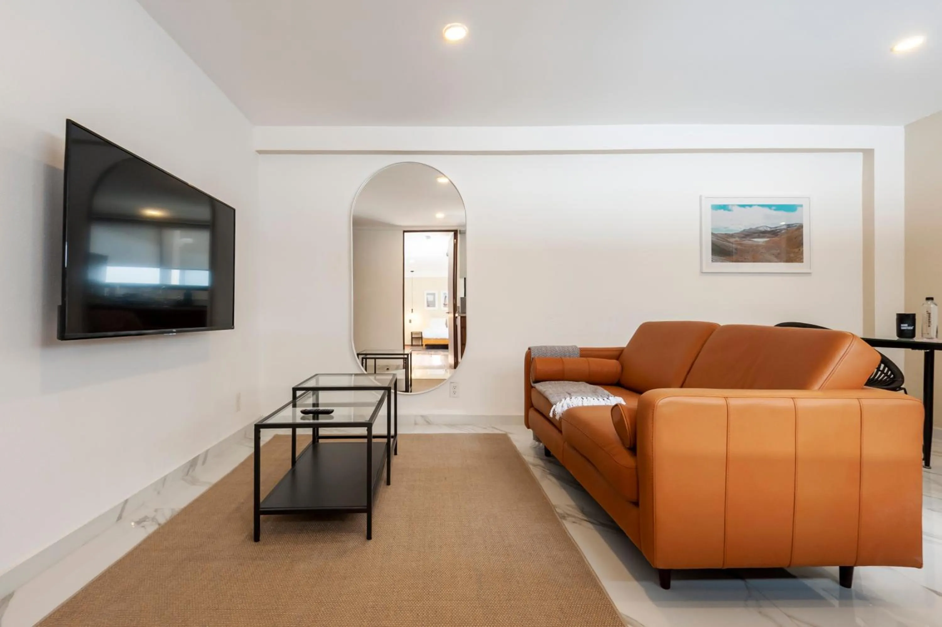 Living room in Allan Poe 343 by Wynwood House